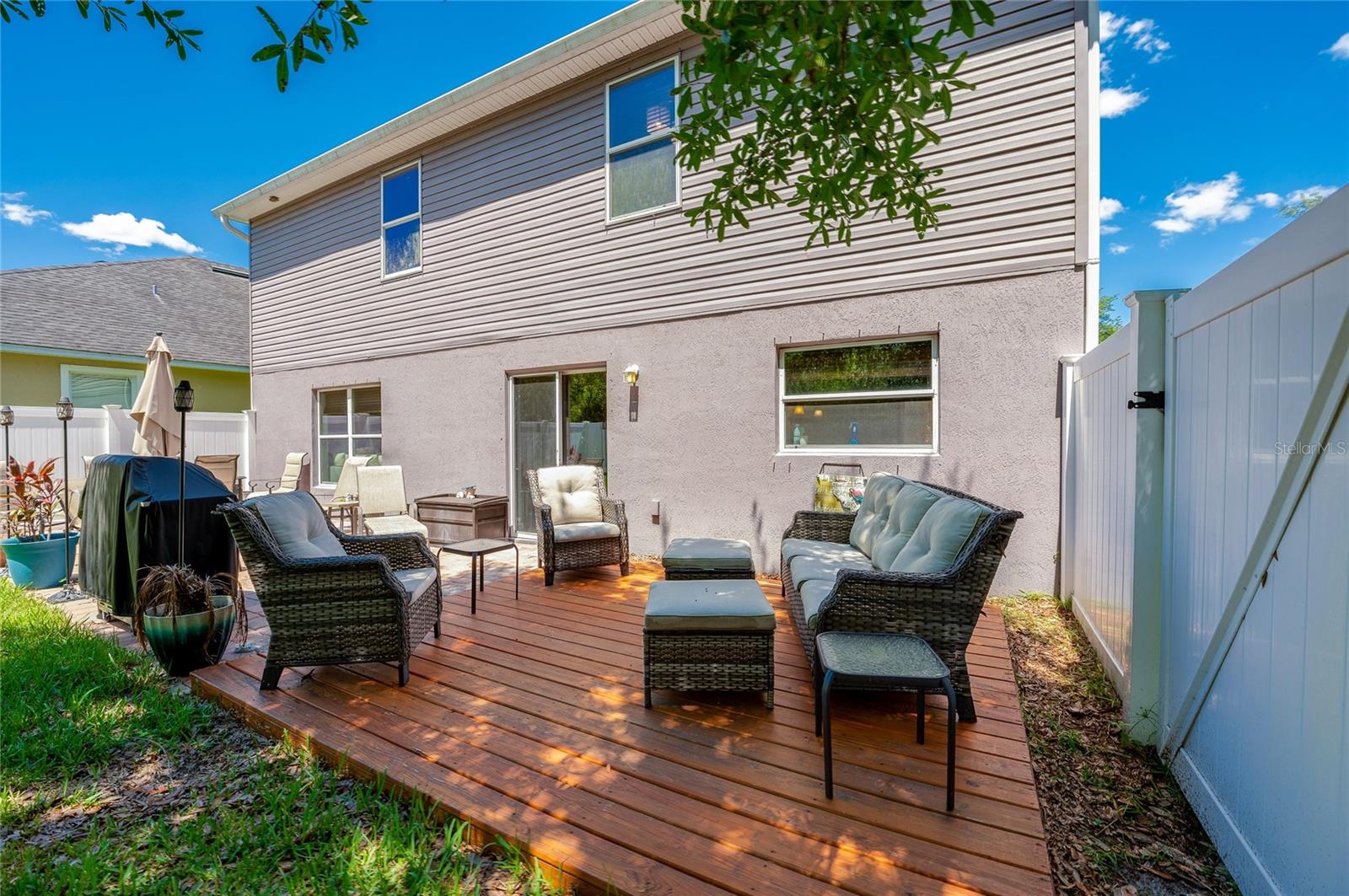 614 AEOLIAN DR