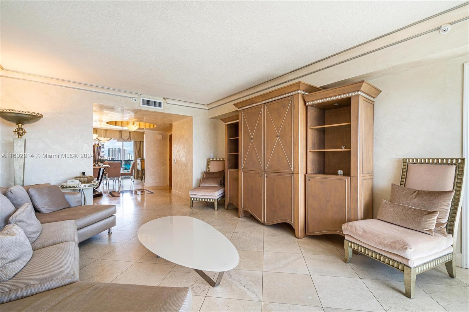 17555 Collins Ave # 1203