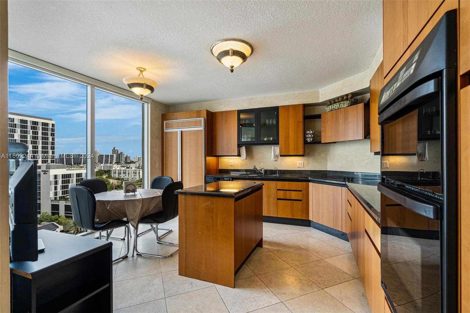 17555 Collins Ave # 1203