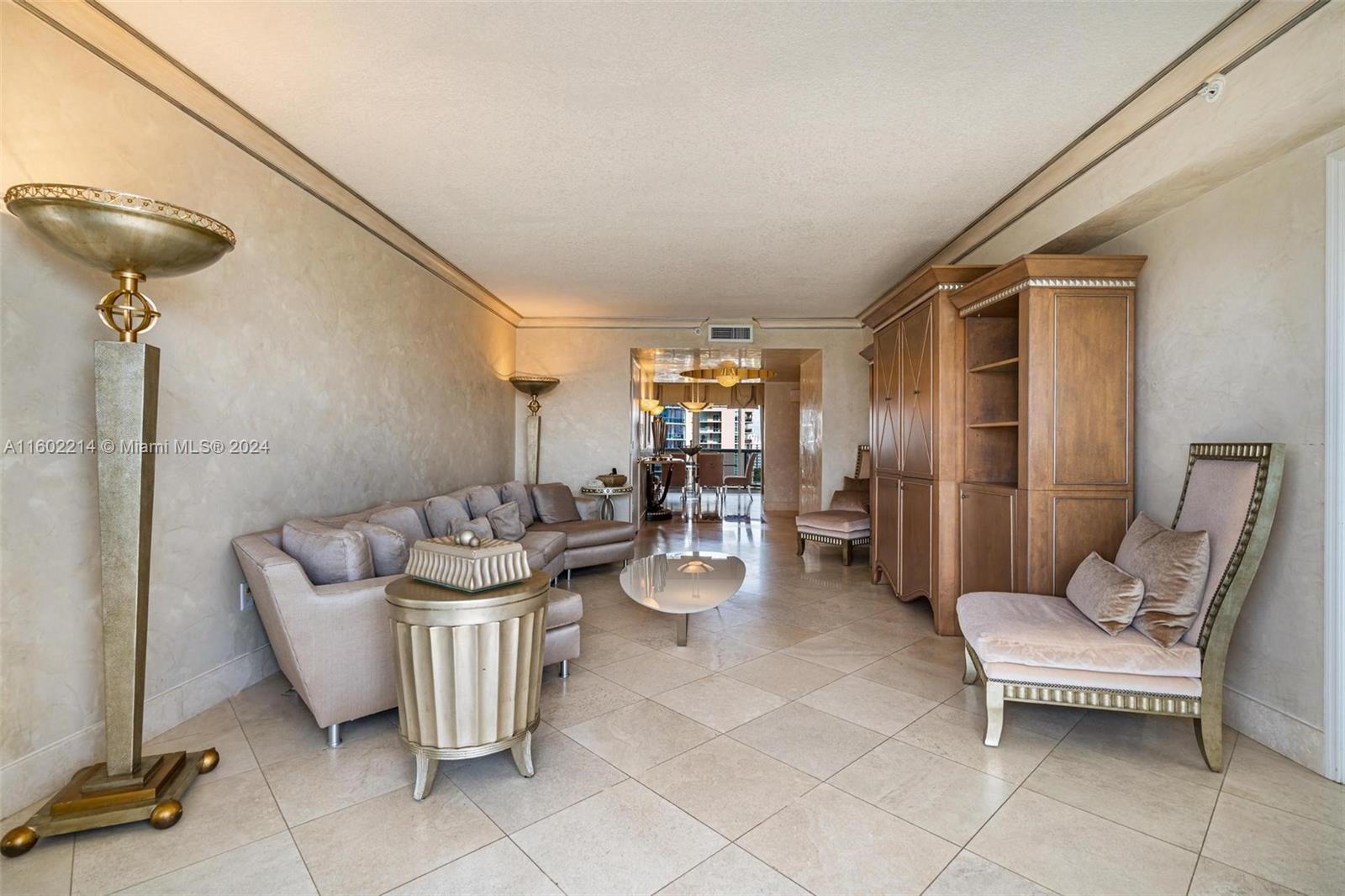 17555 Collins Ave # 1203