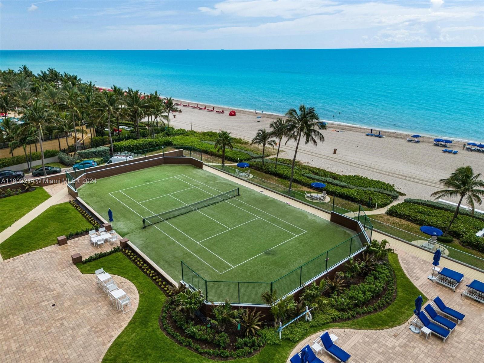 17555 Collins Ave # 1203