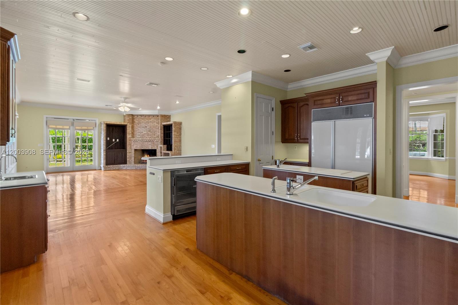 700 Coral Way