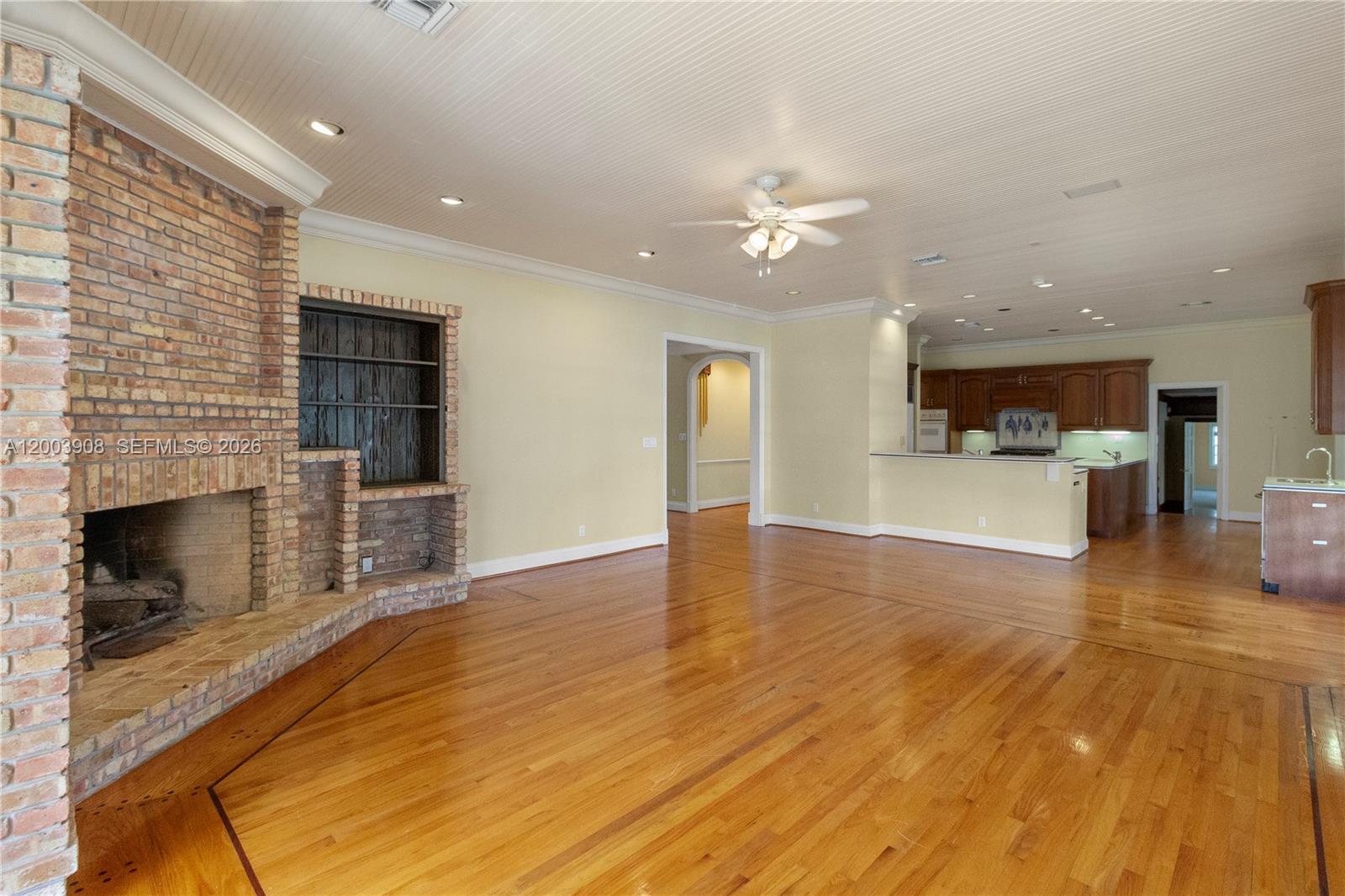 700 Coral Way