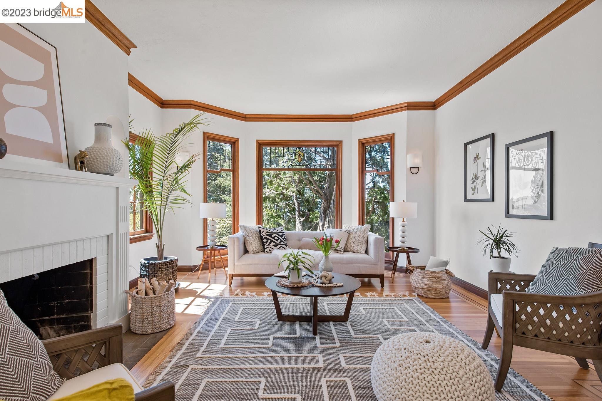 659 Santa Barbara Rd