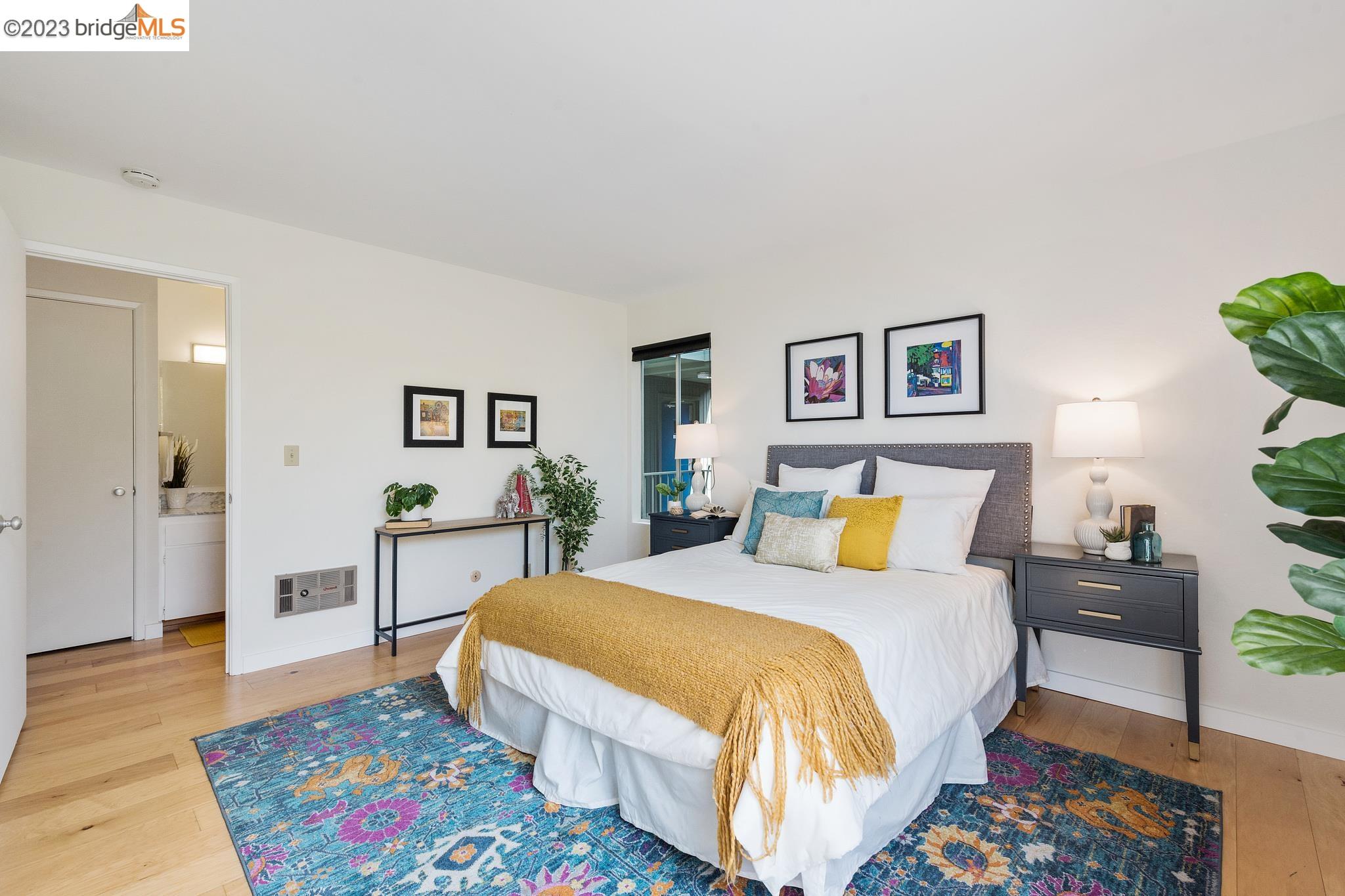 2700 Le Conte Ave Unit: 404