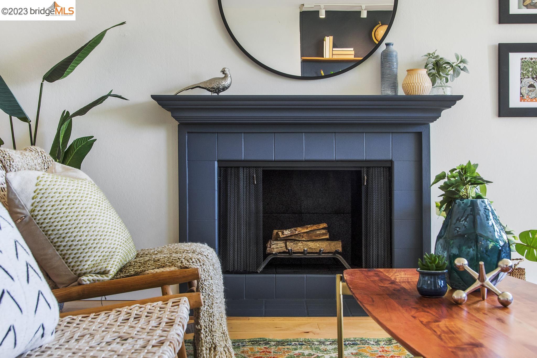 2700 Le Conte Ave Unit: 404