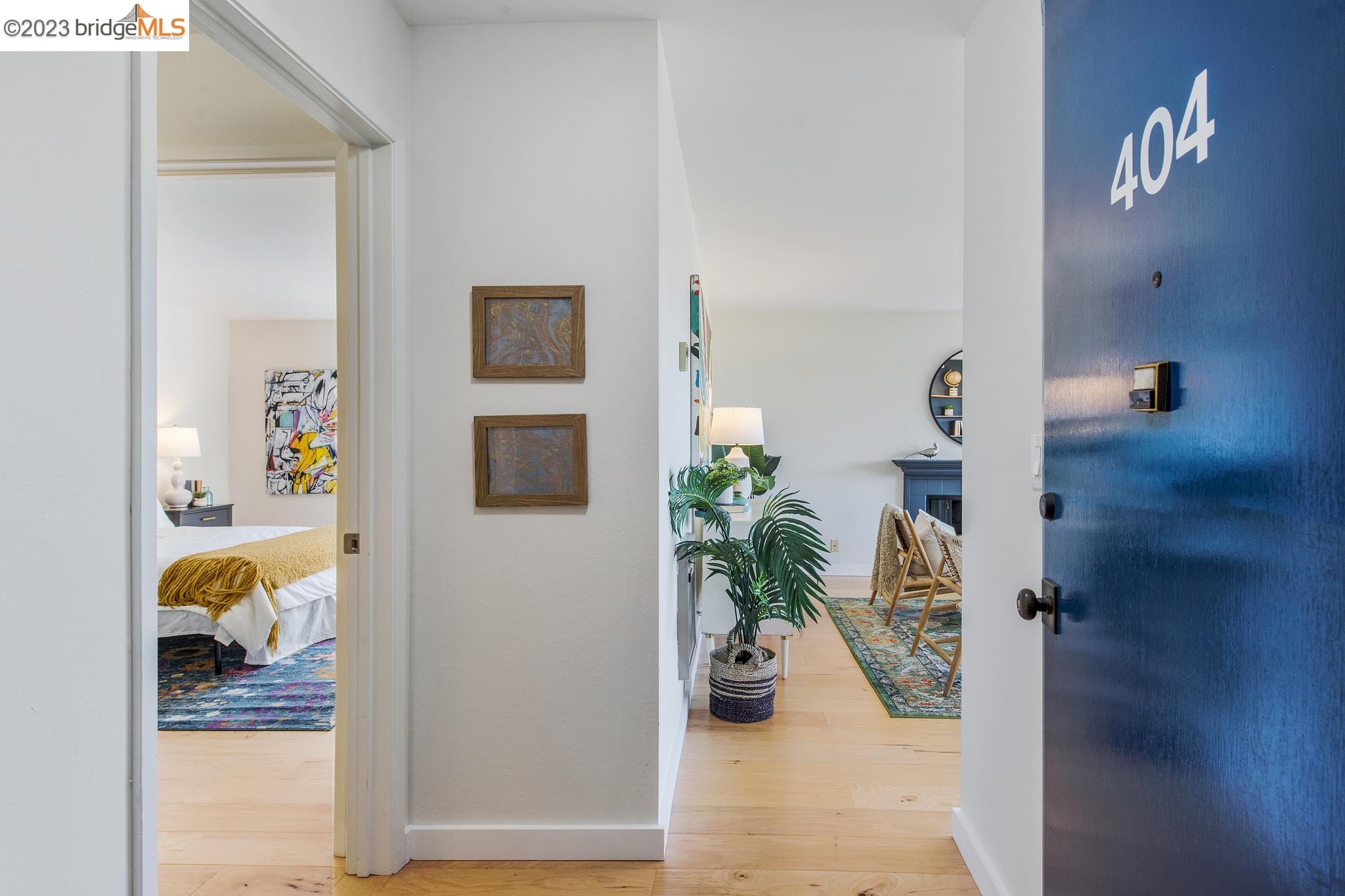 2700 Le Conte Ave Unit: 404
