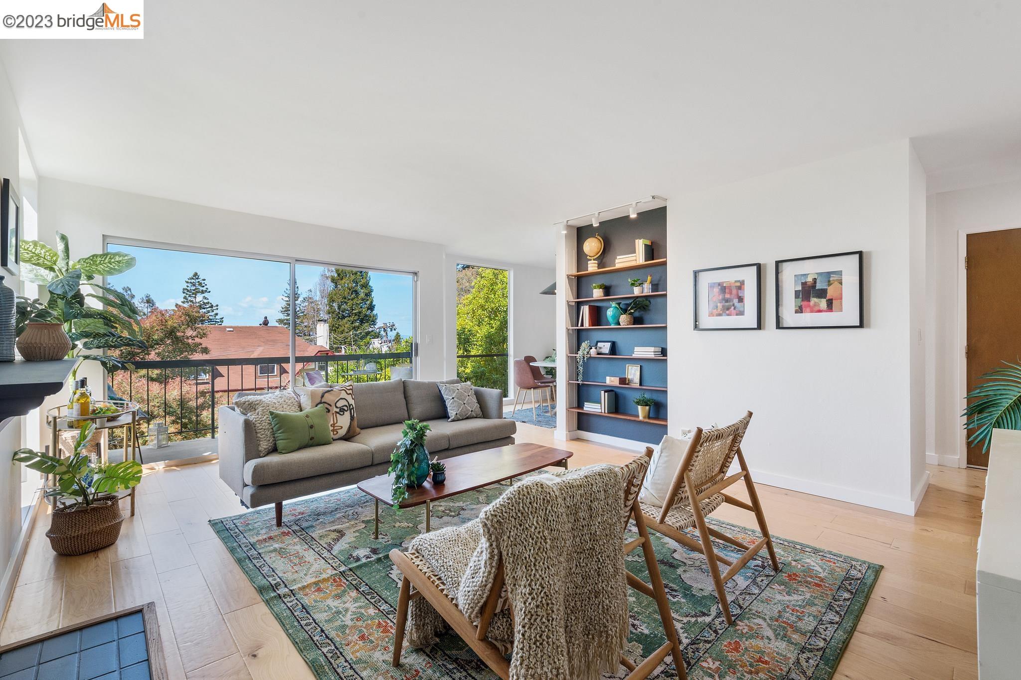 2700 Le Conte Ave Unit: 404