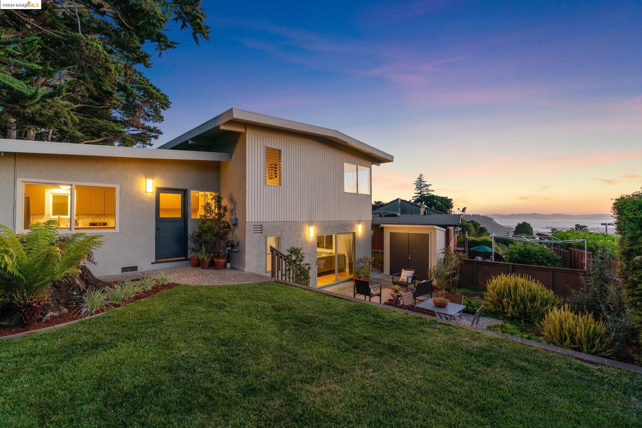 44 Beverly Rd