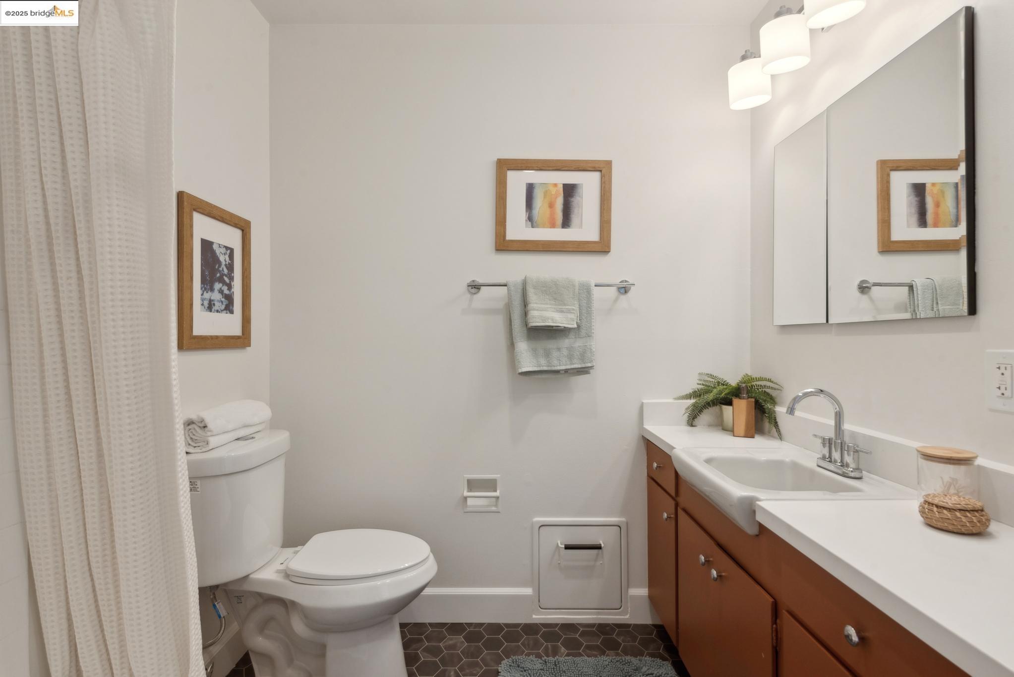 2601 College Ave # 308