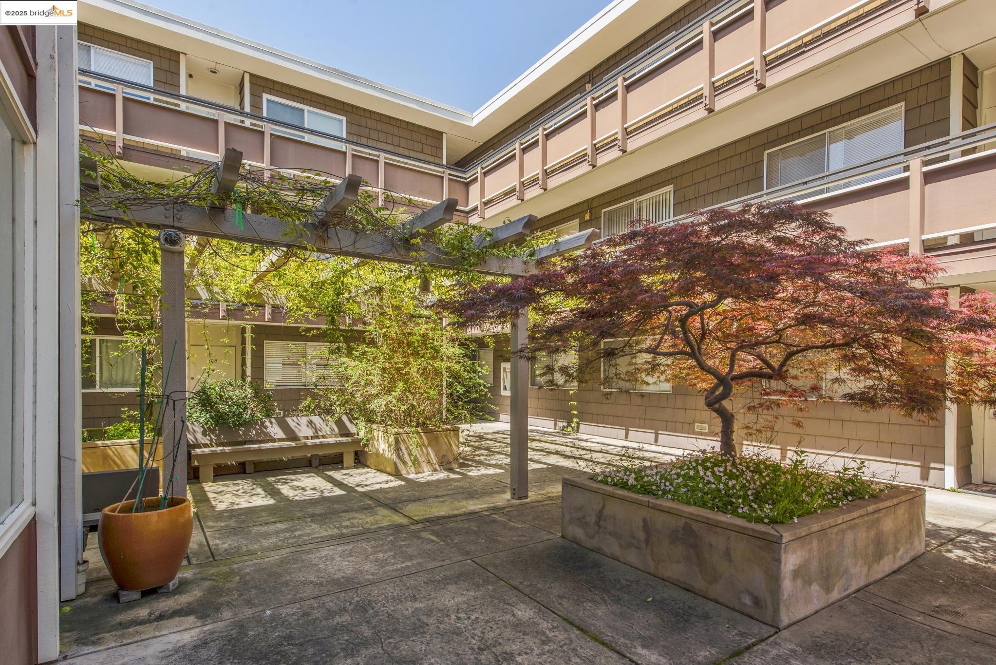 2601 College Ave # 308