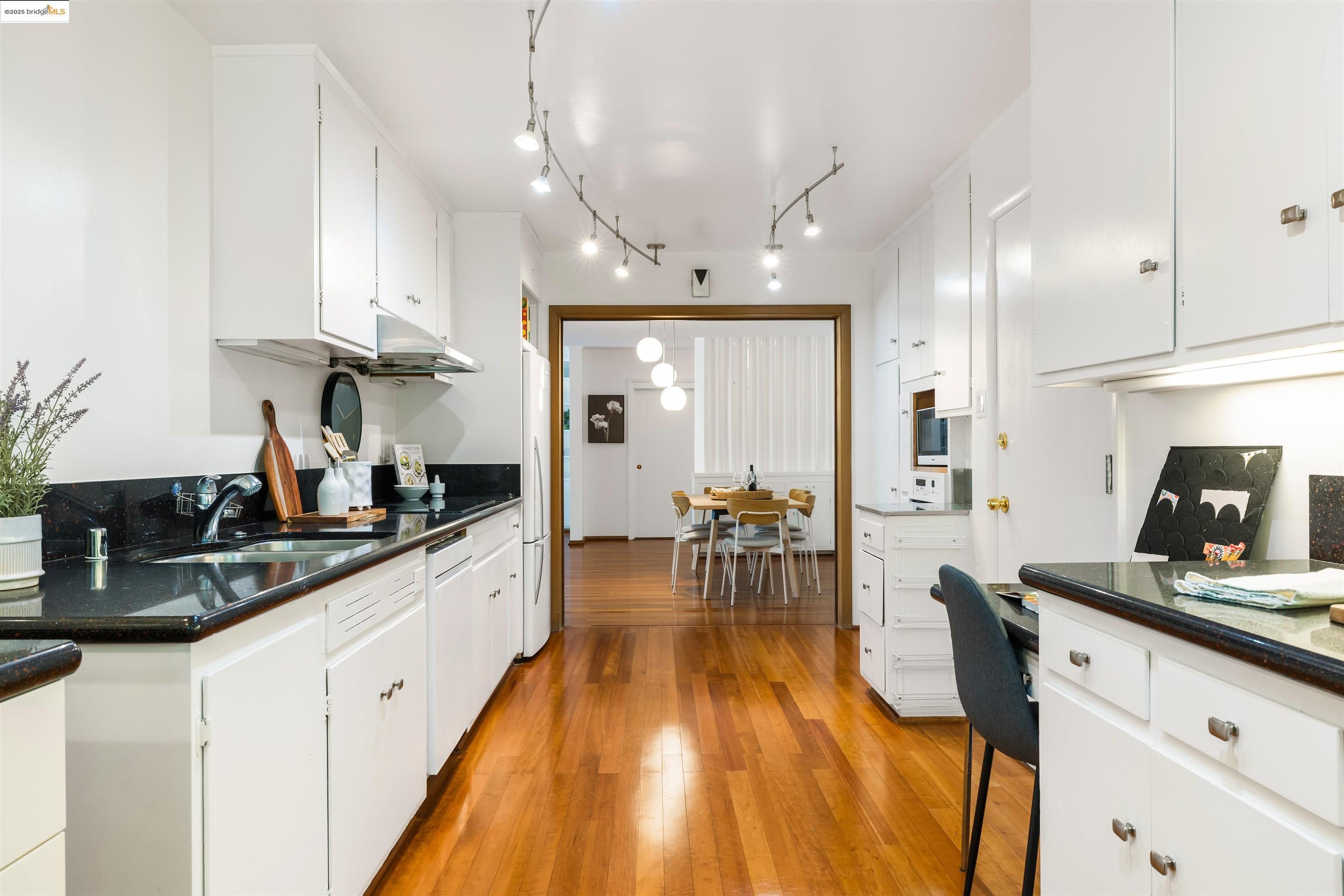 1515 Oxford # 3D