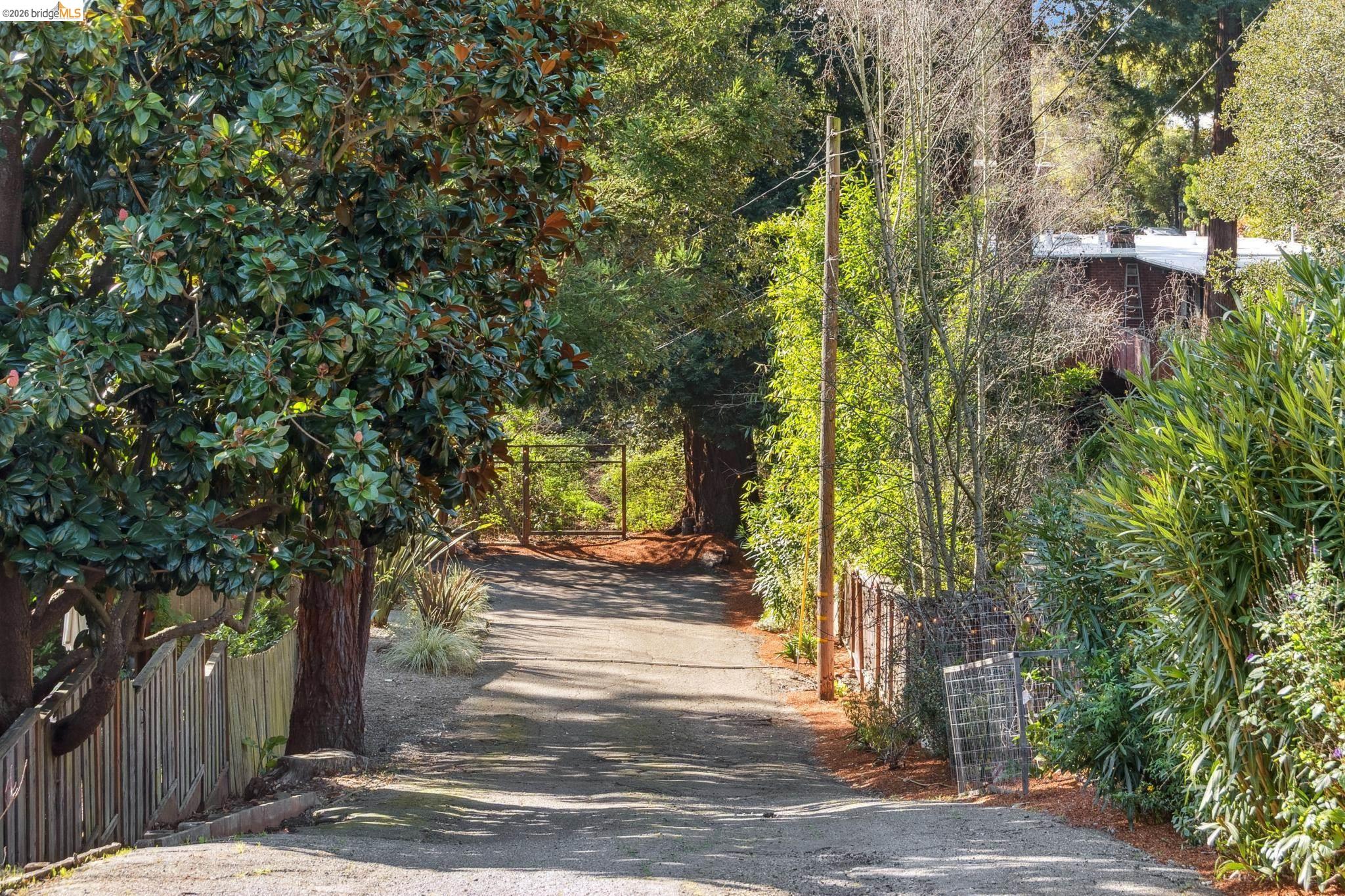 58 Arlington Ave