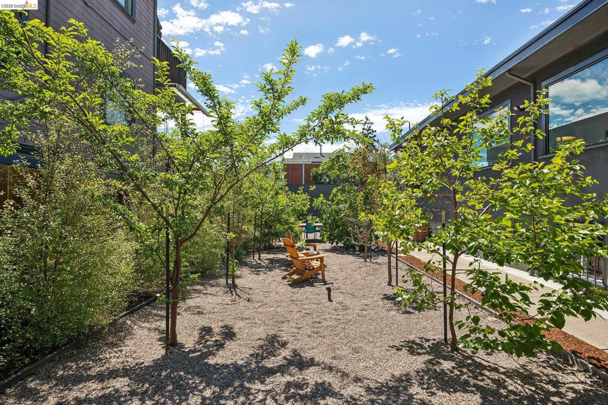 325 49Th St