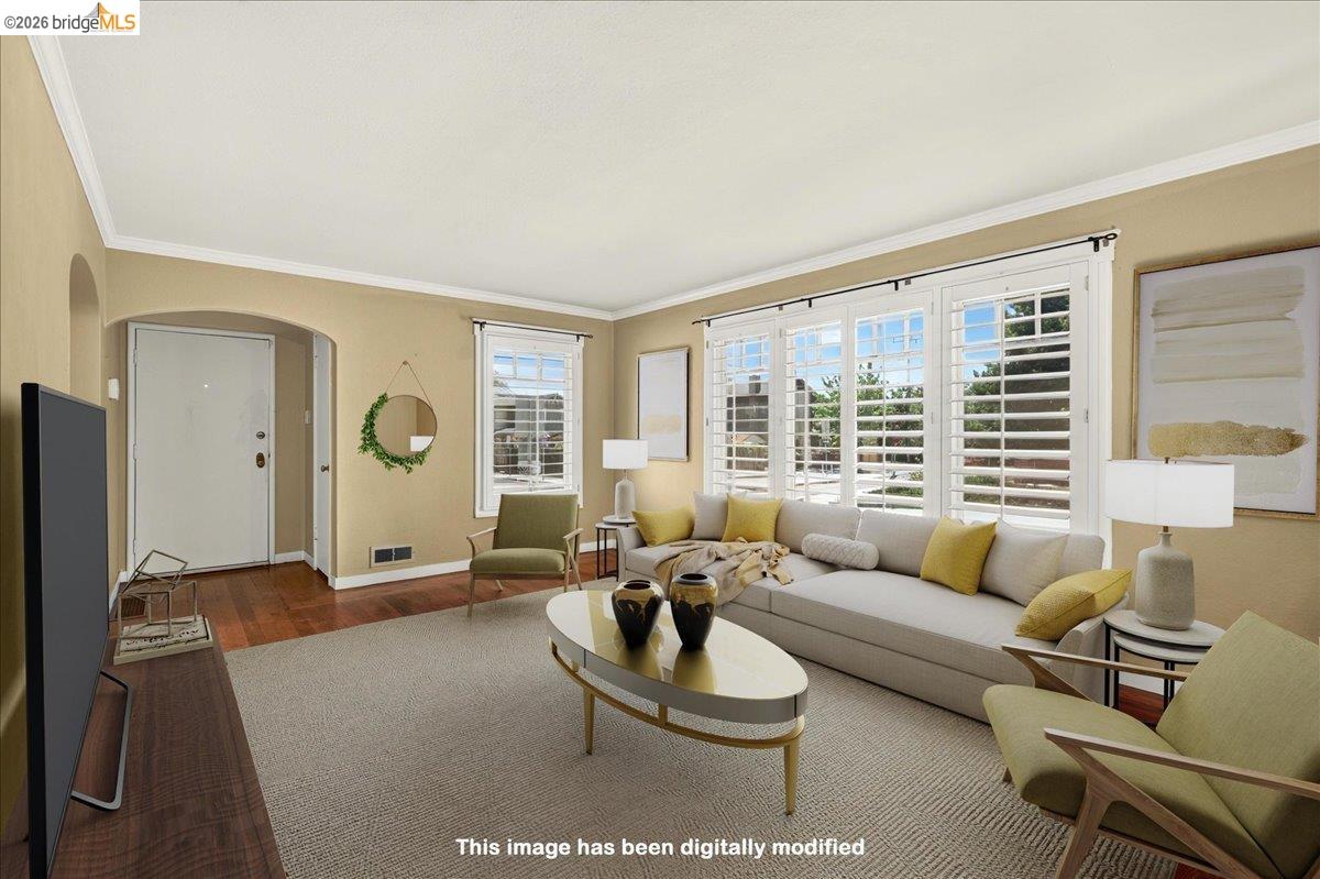 1601 Dwight Way