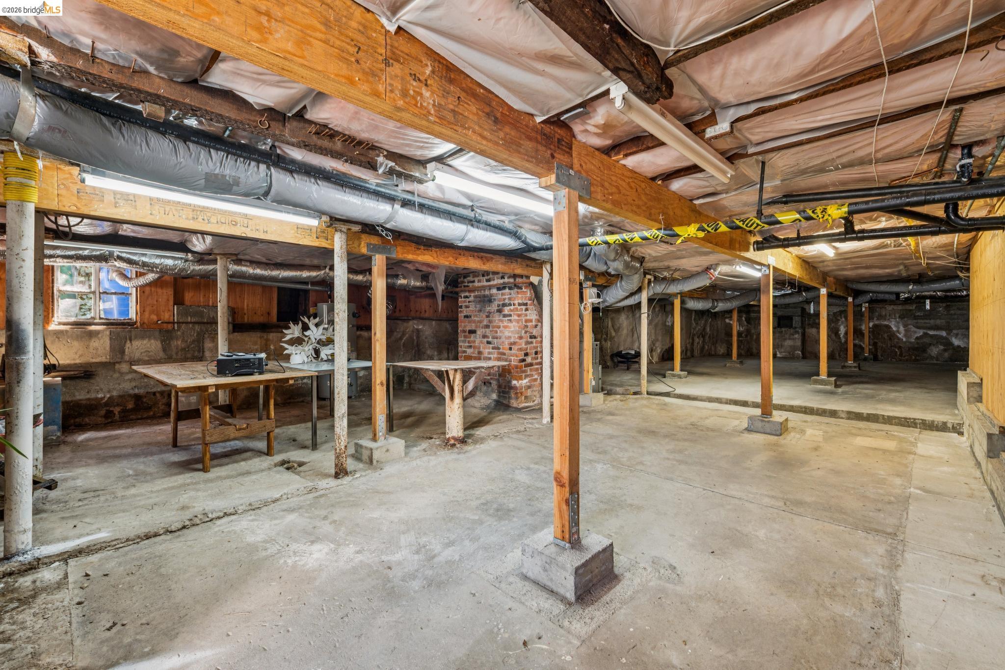 301 Tunnel Ave