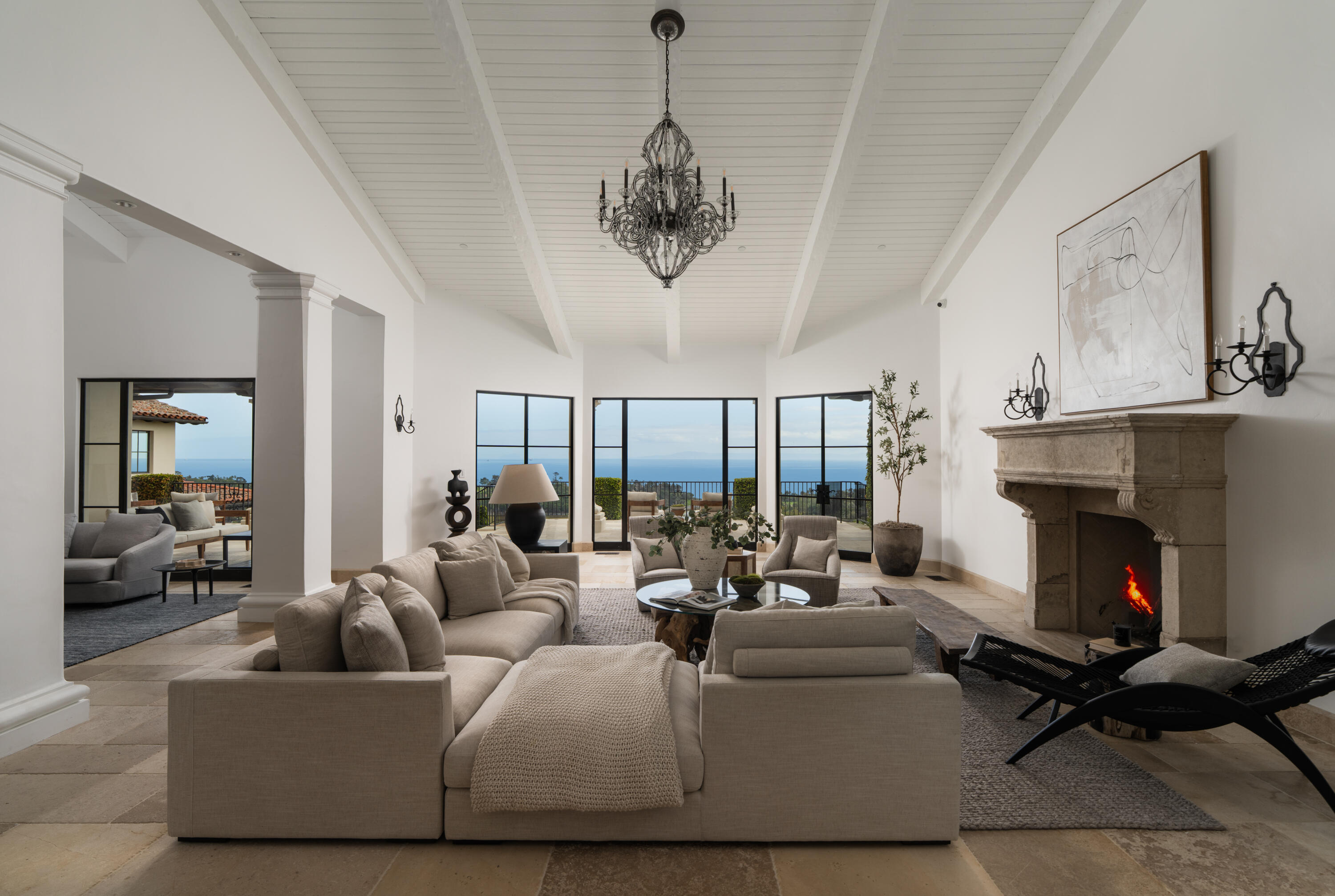 937 Cima Linda Lane