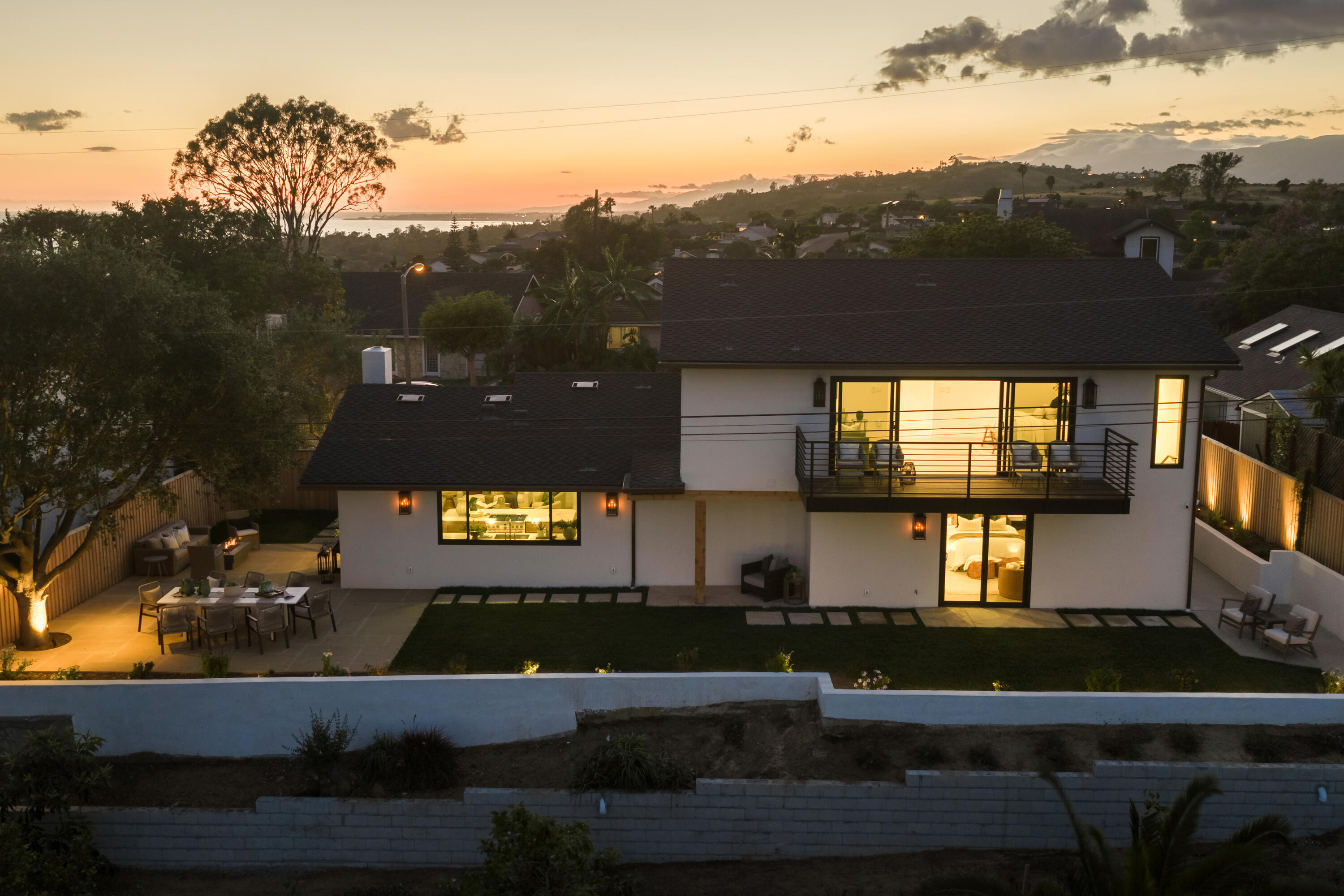636 Litchfield Lane