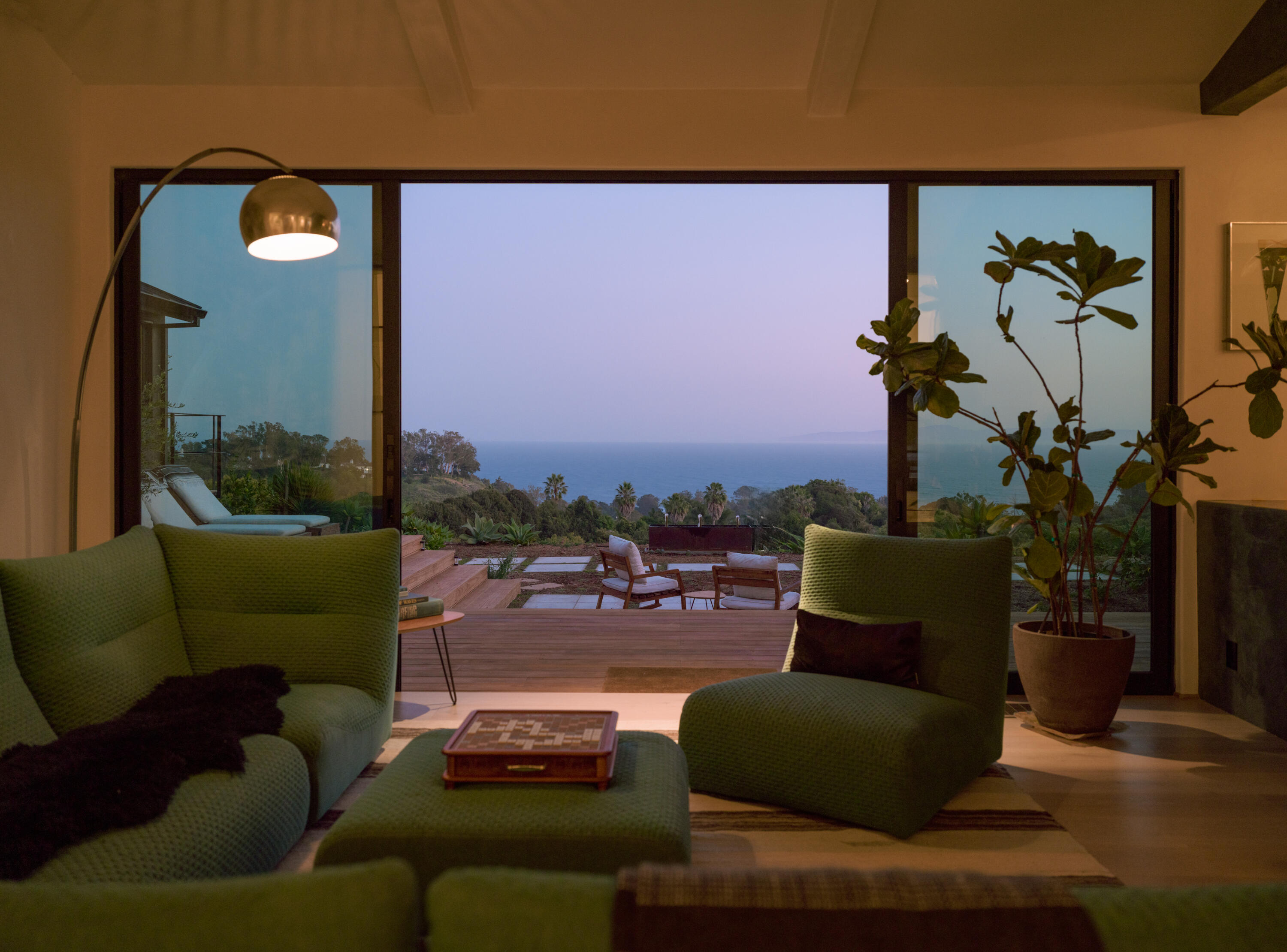 6635 Arozena Lane