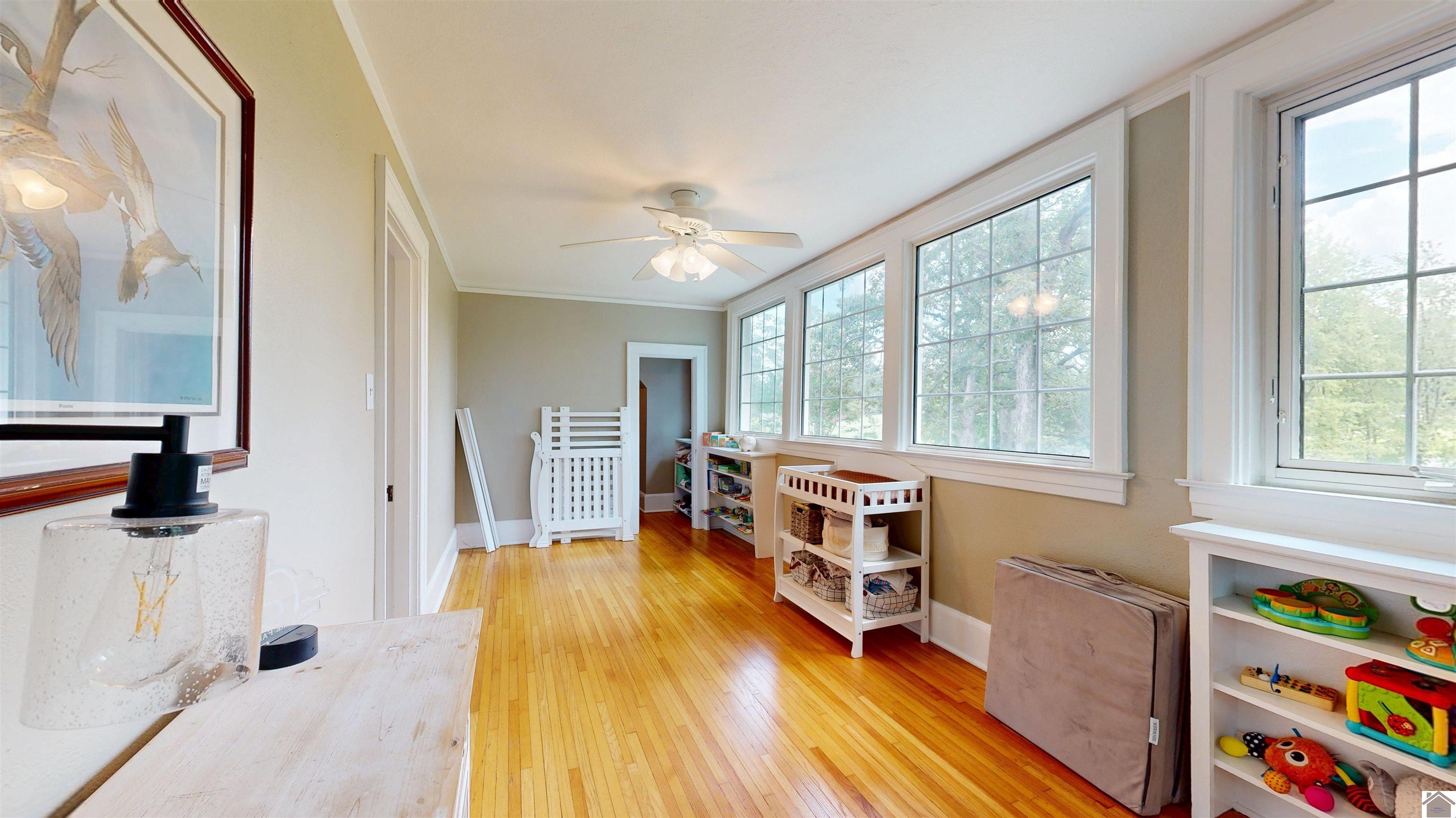 865 South Friendship