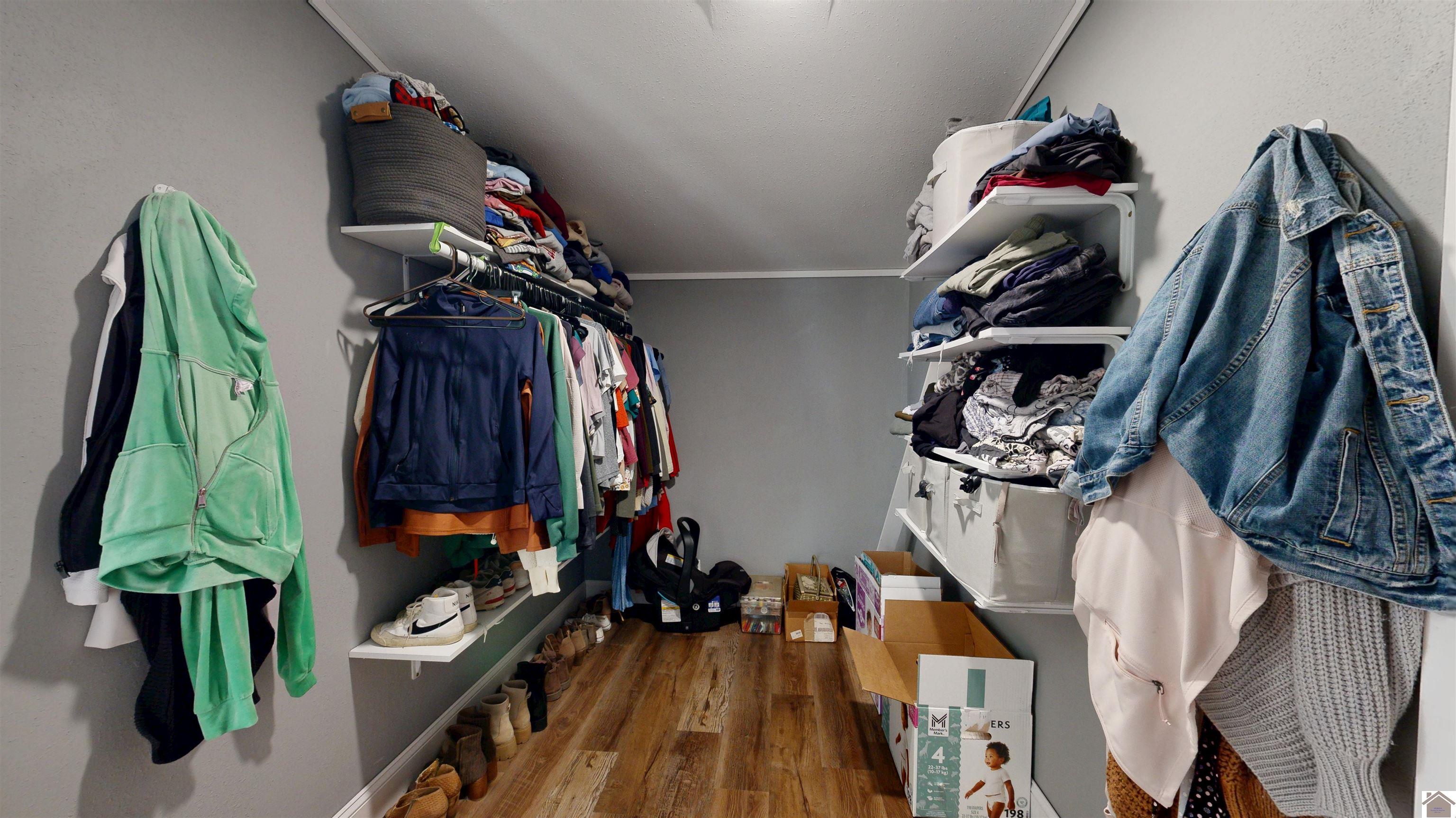 865 South Friendship