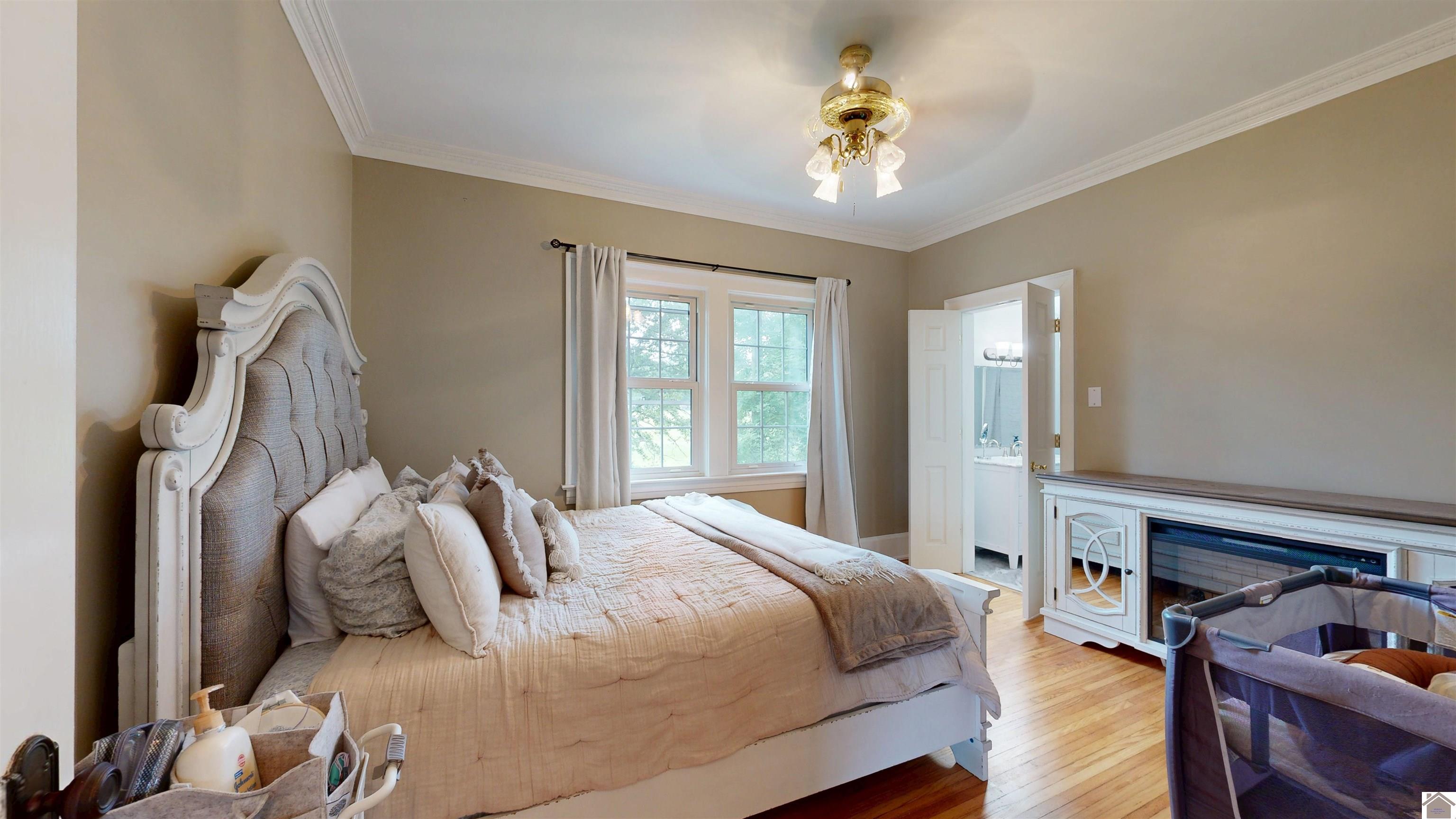 865 South Friendship