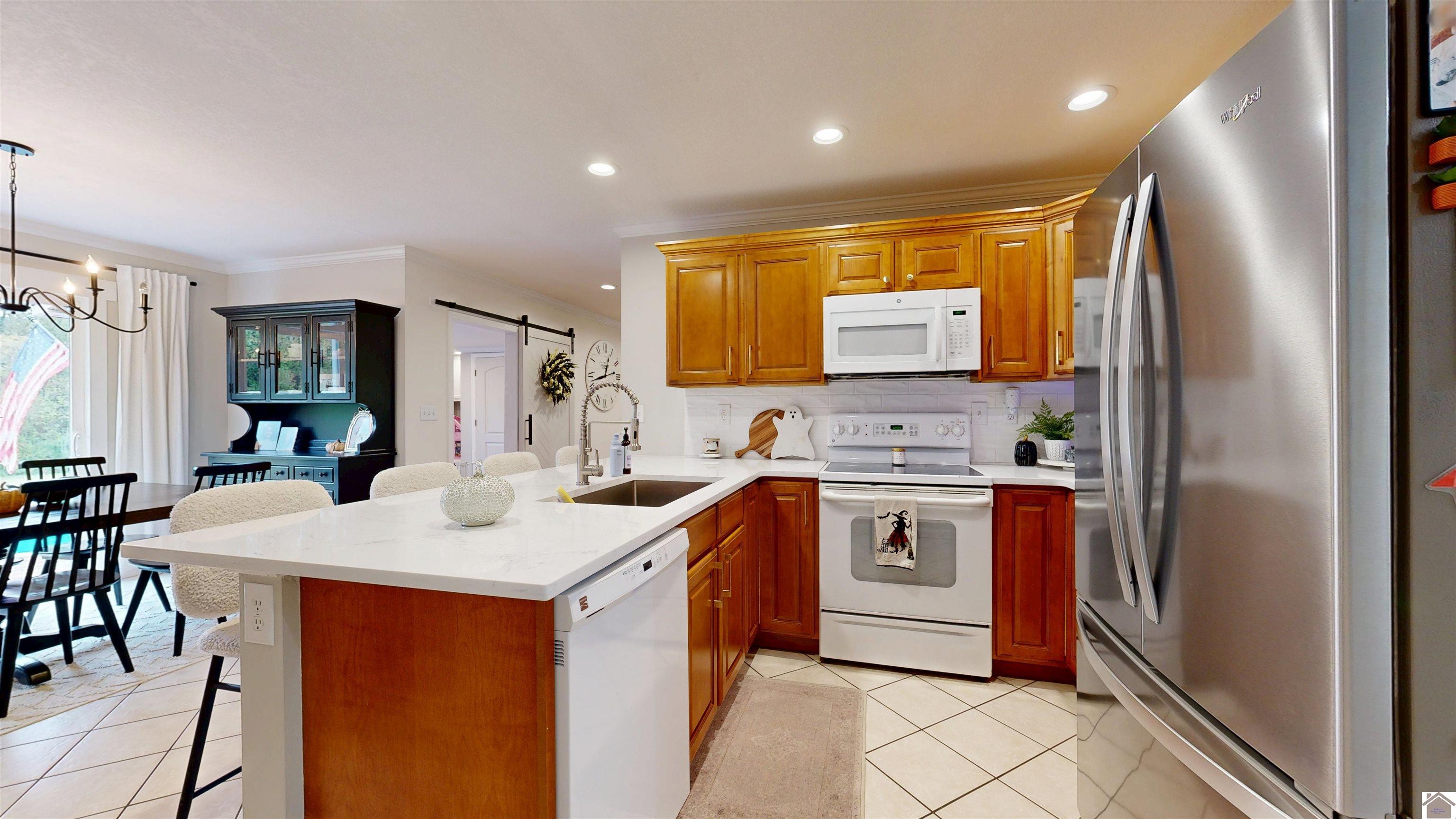 2445 Lovelaceville Florence Station Rd W.