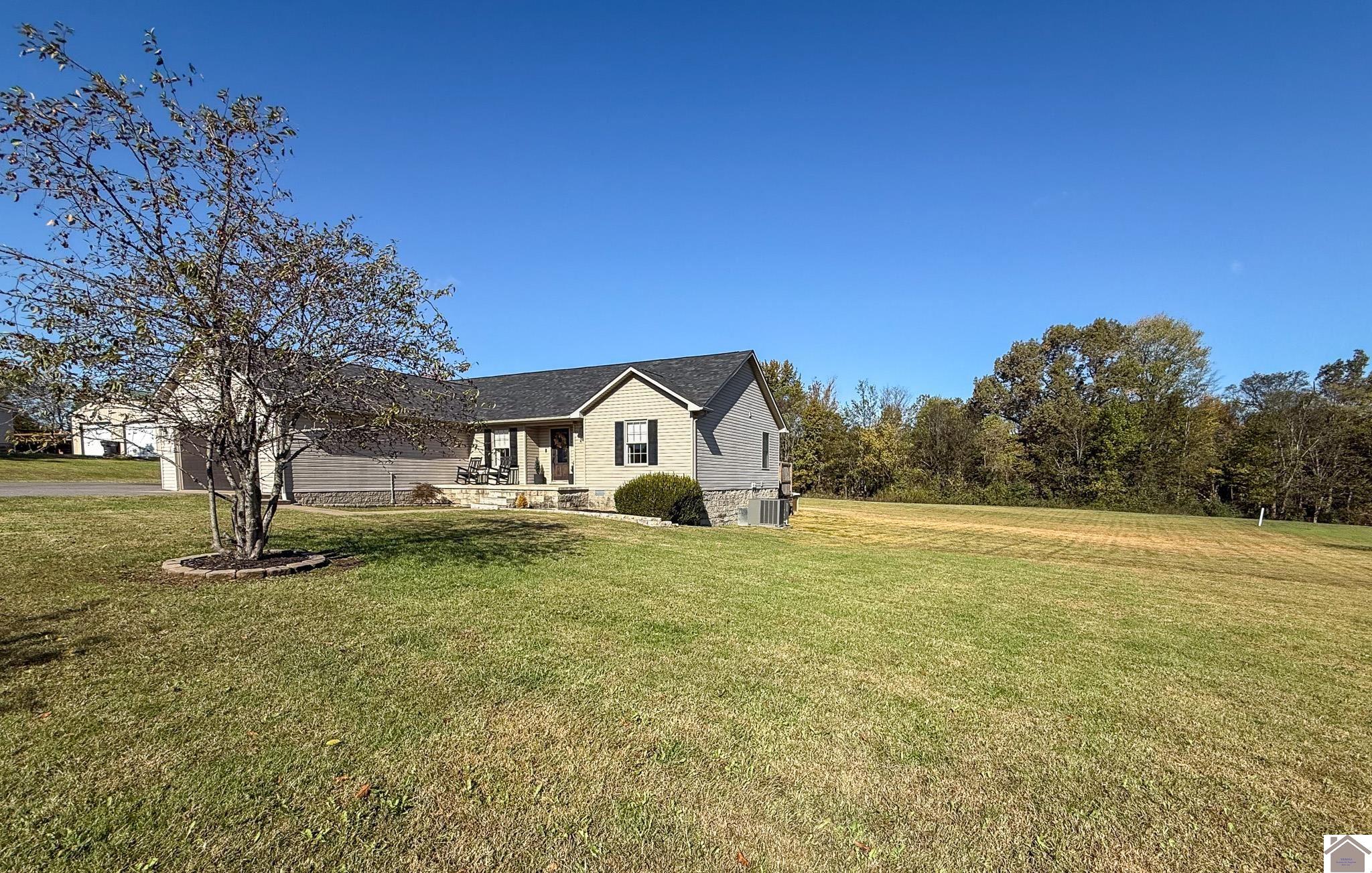 2445 Lovelaceville Florence Station Rd W.