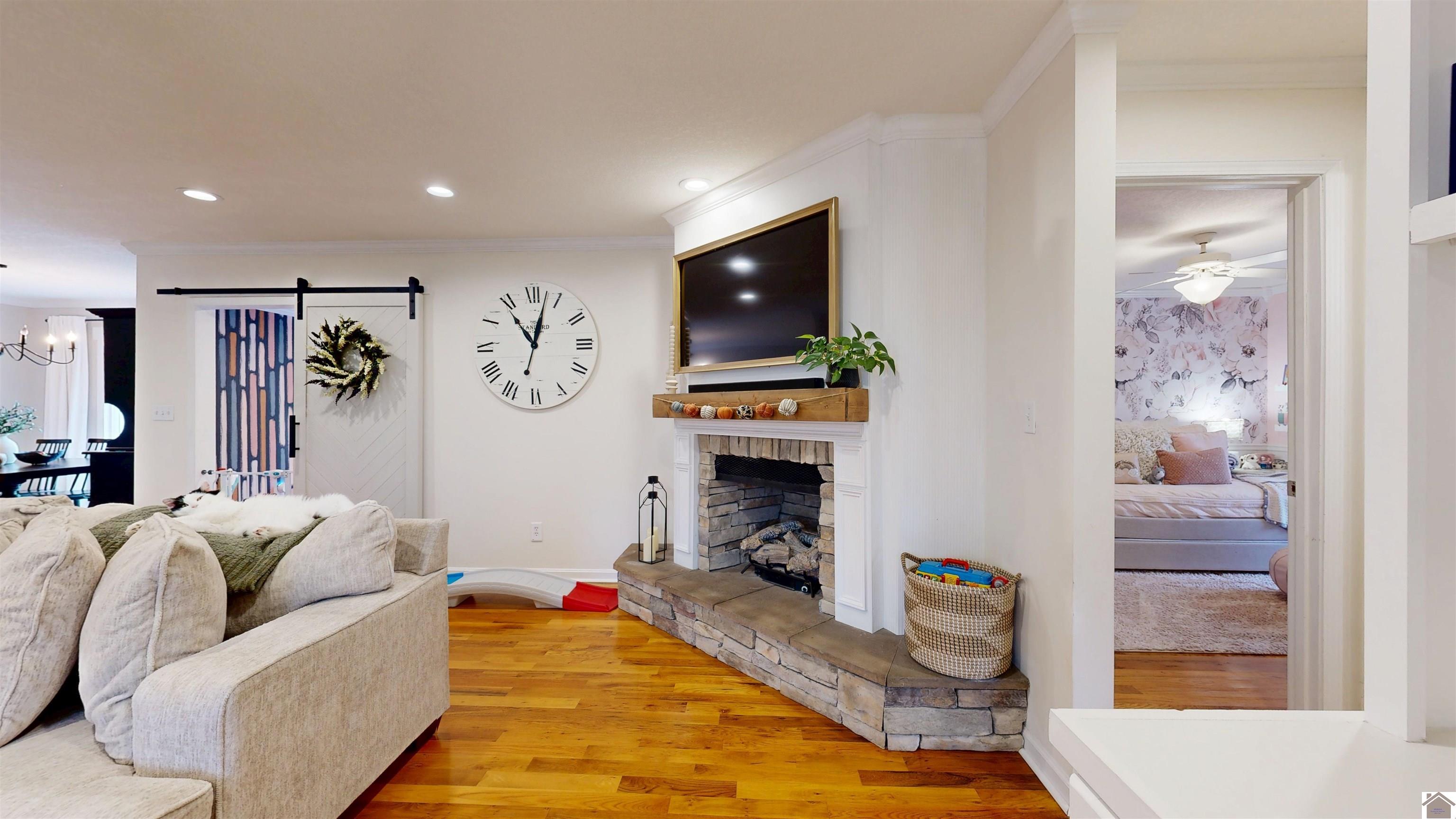 2445 Lovelaceville Florence Station Rd W.