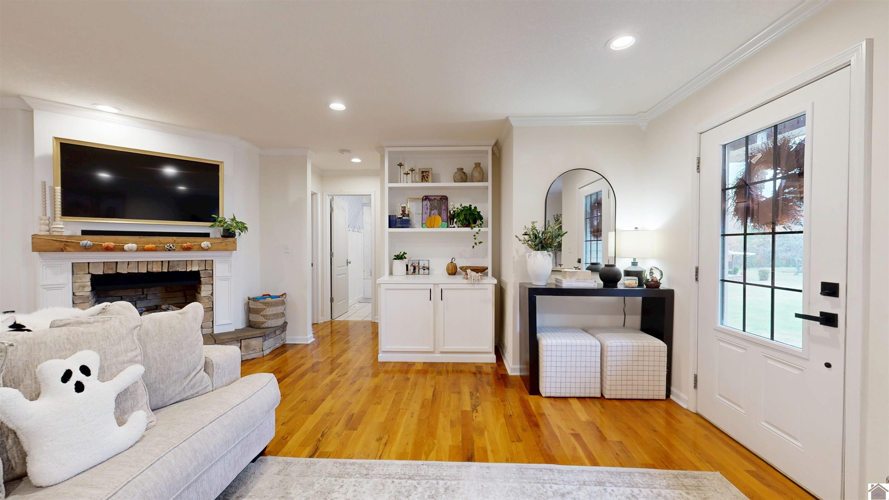 2445 Lovelaceville Florence Station Rd W.