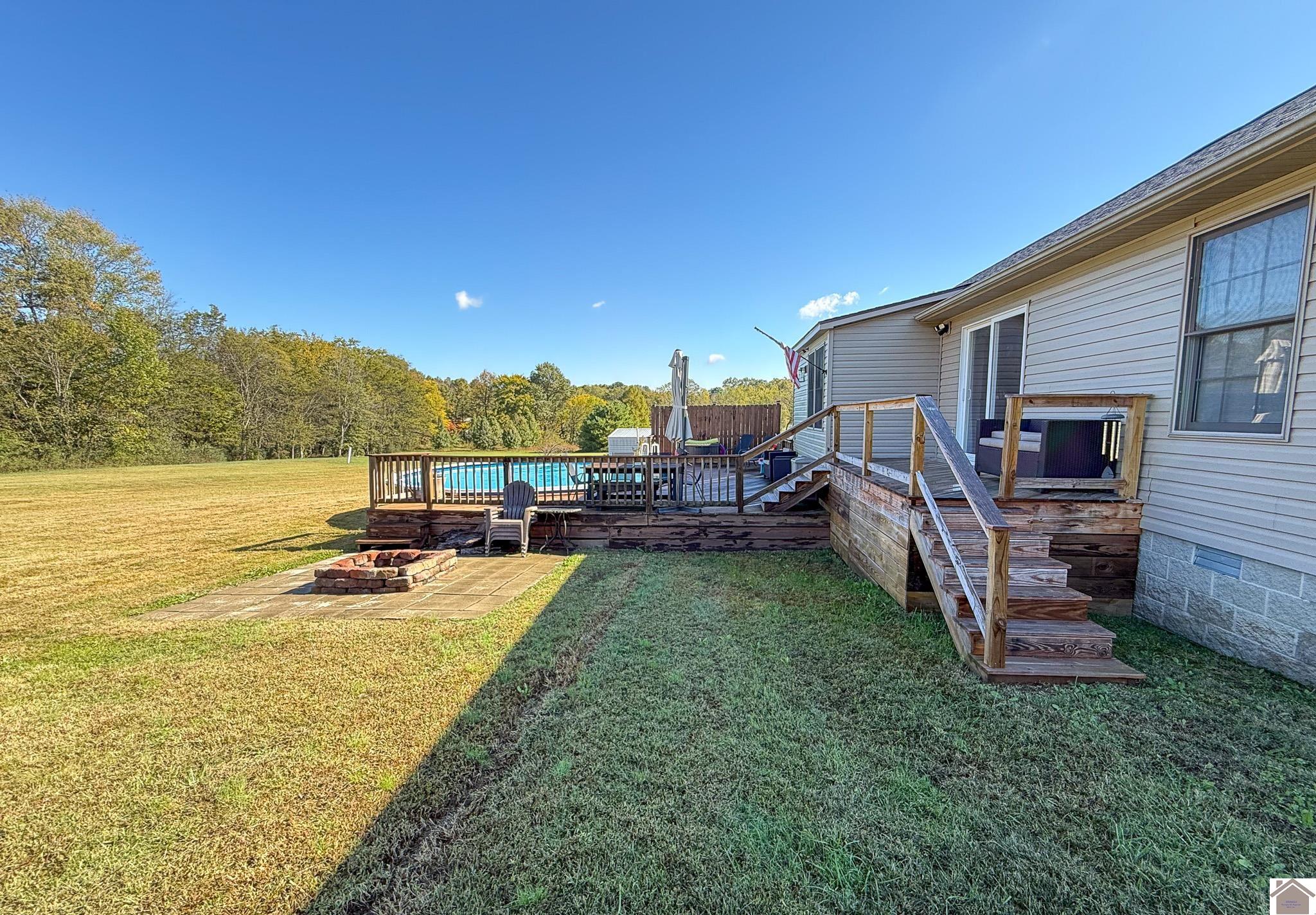 2445 Lovelaceville Florence Station Rd W.