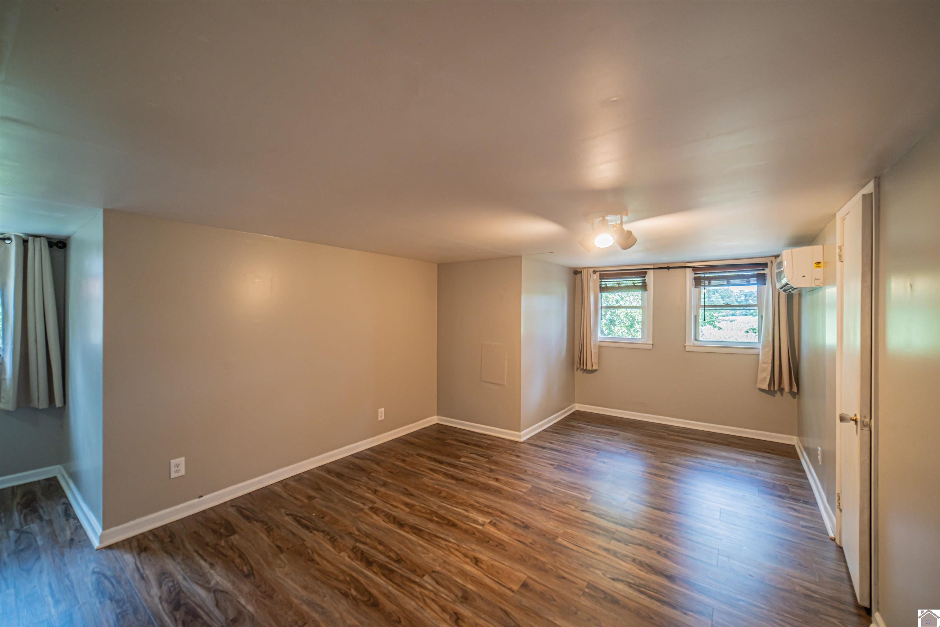 893 Peach Orchard Road
