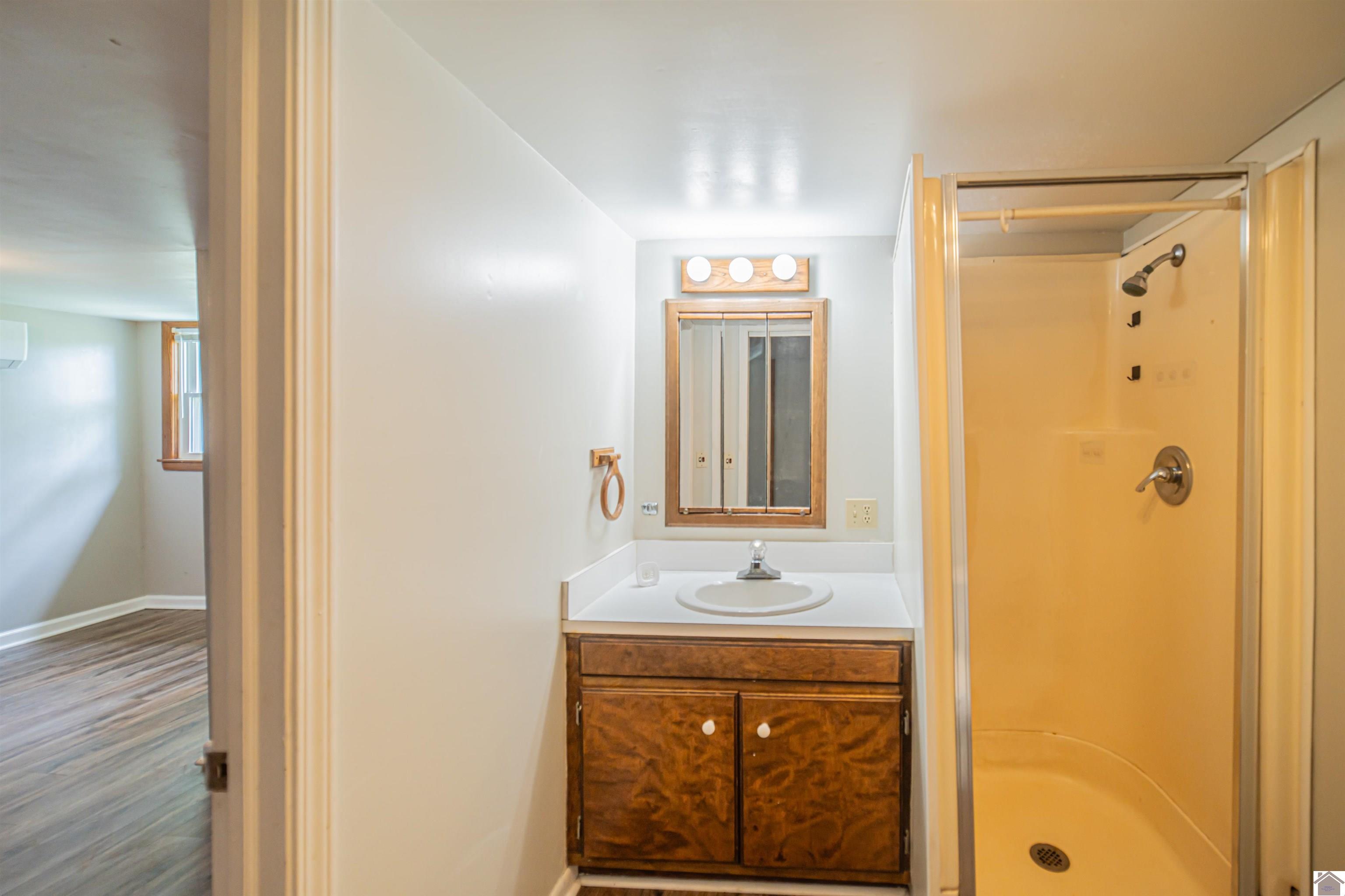 893 Peach Orchard Road