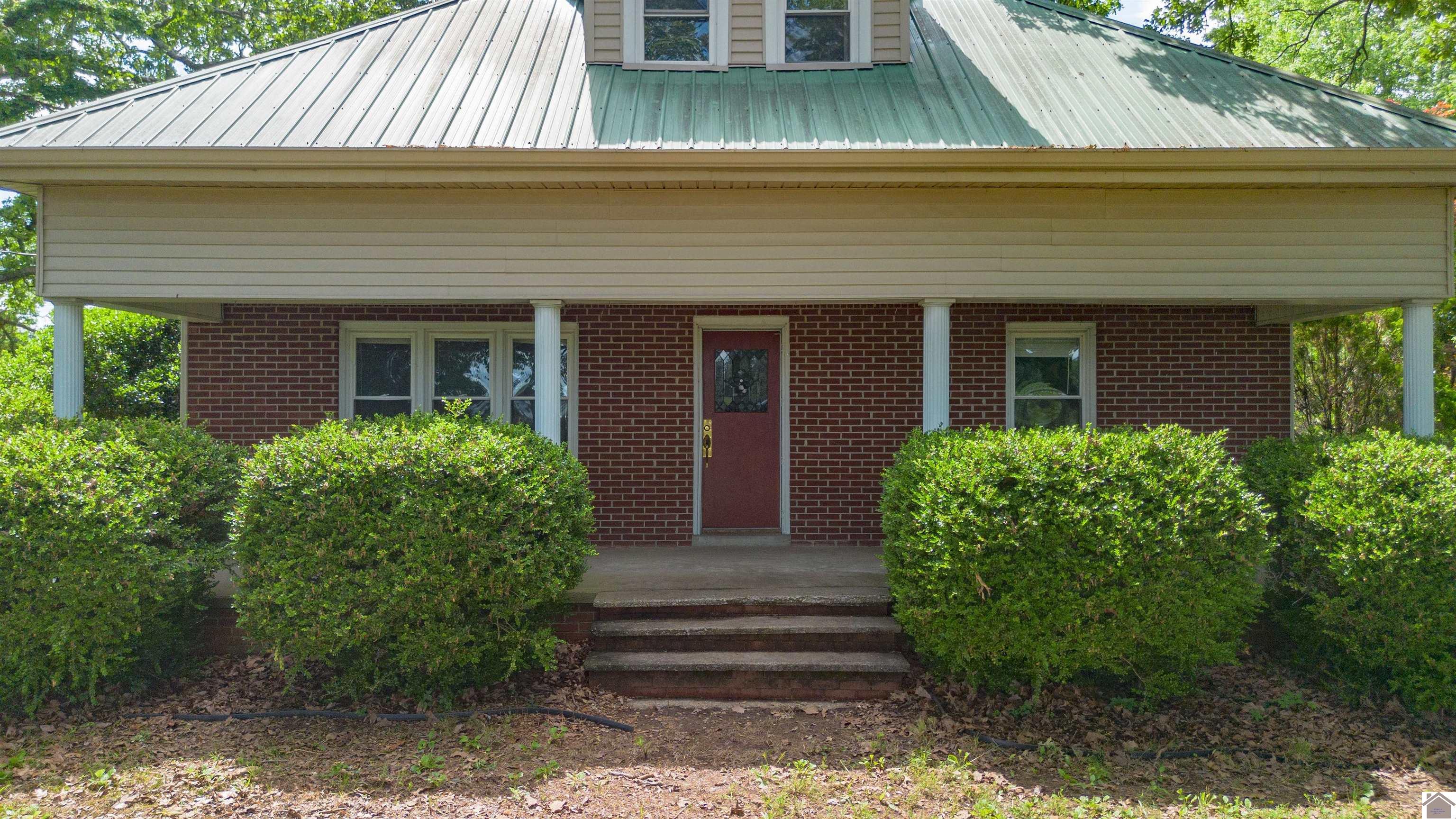893 Peach Orchard Road