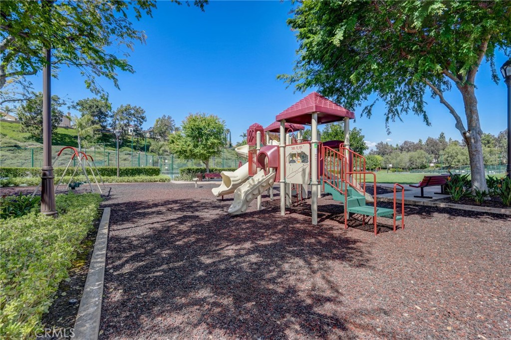 28542 Rancho Cristiano