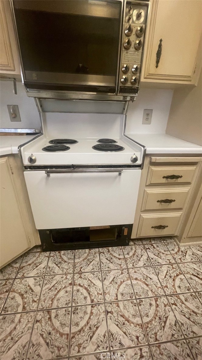 201 Mira Puerta