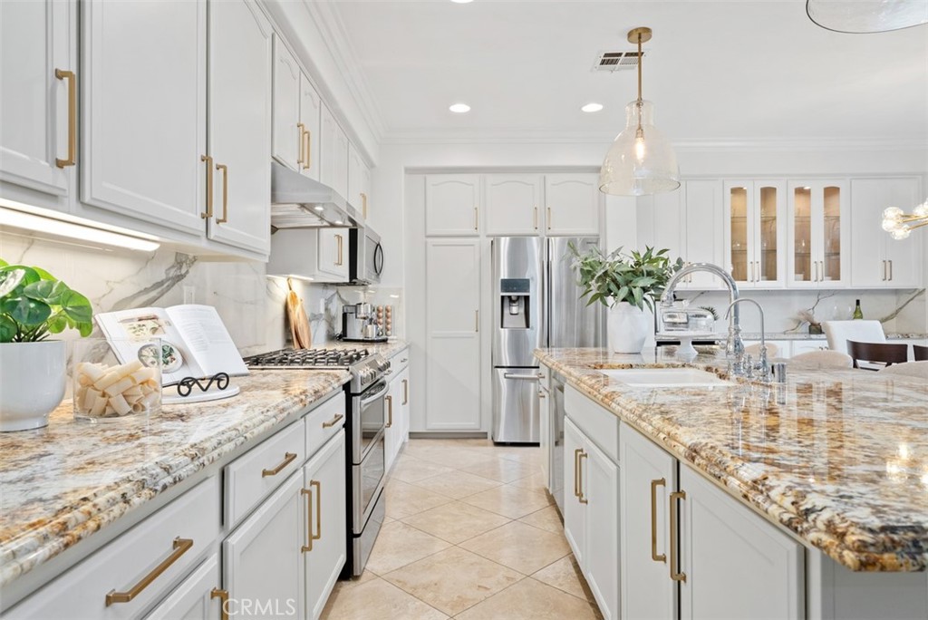 6 Bainbridge