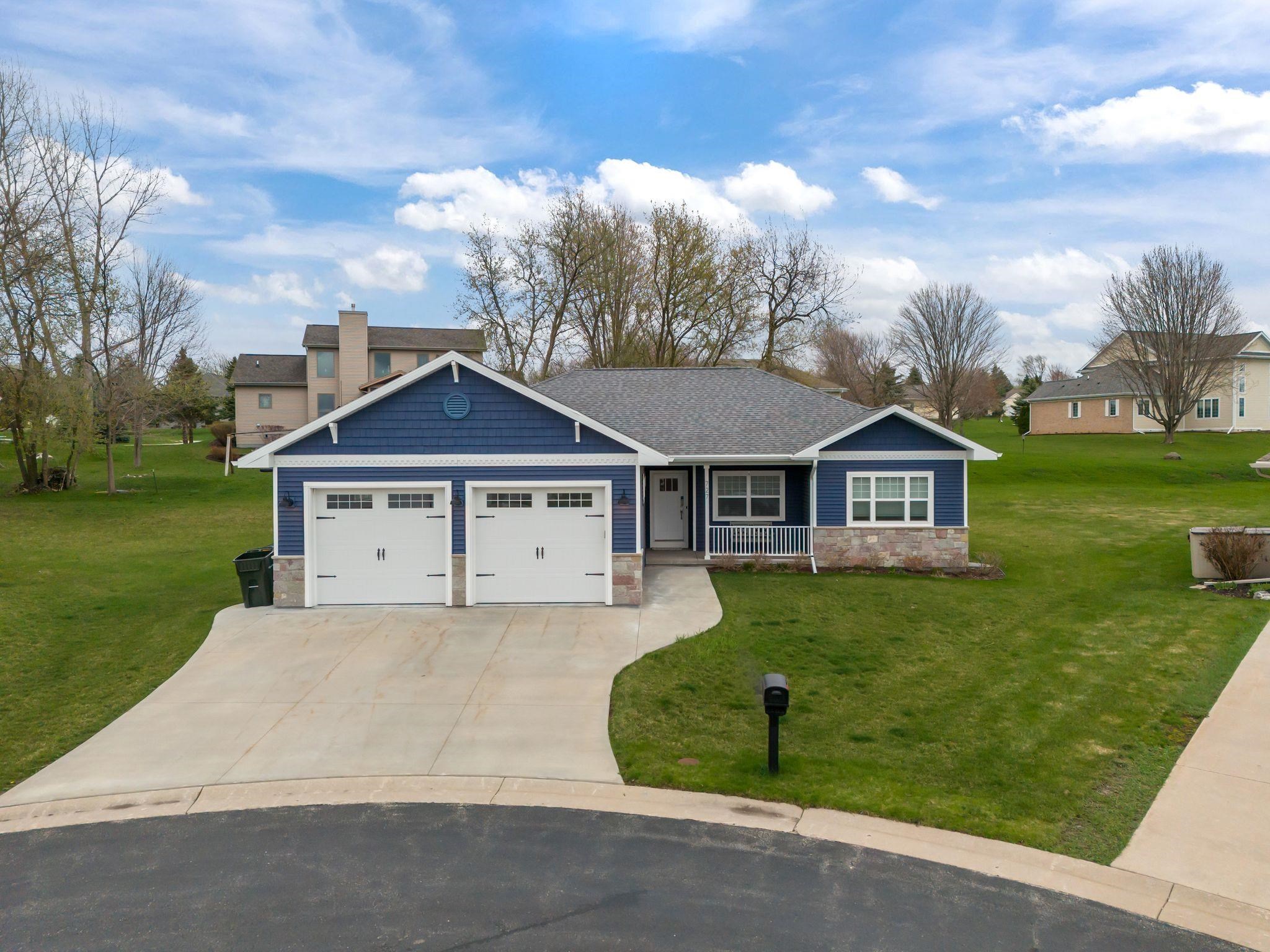 727 Chester Court