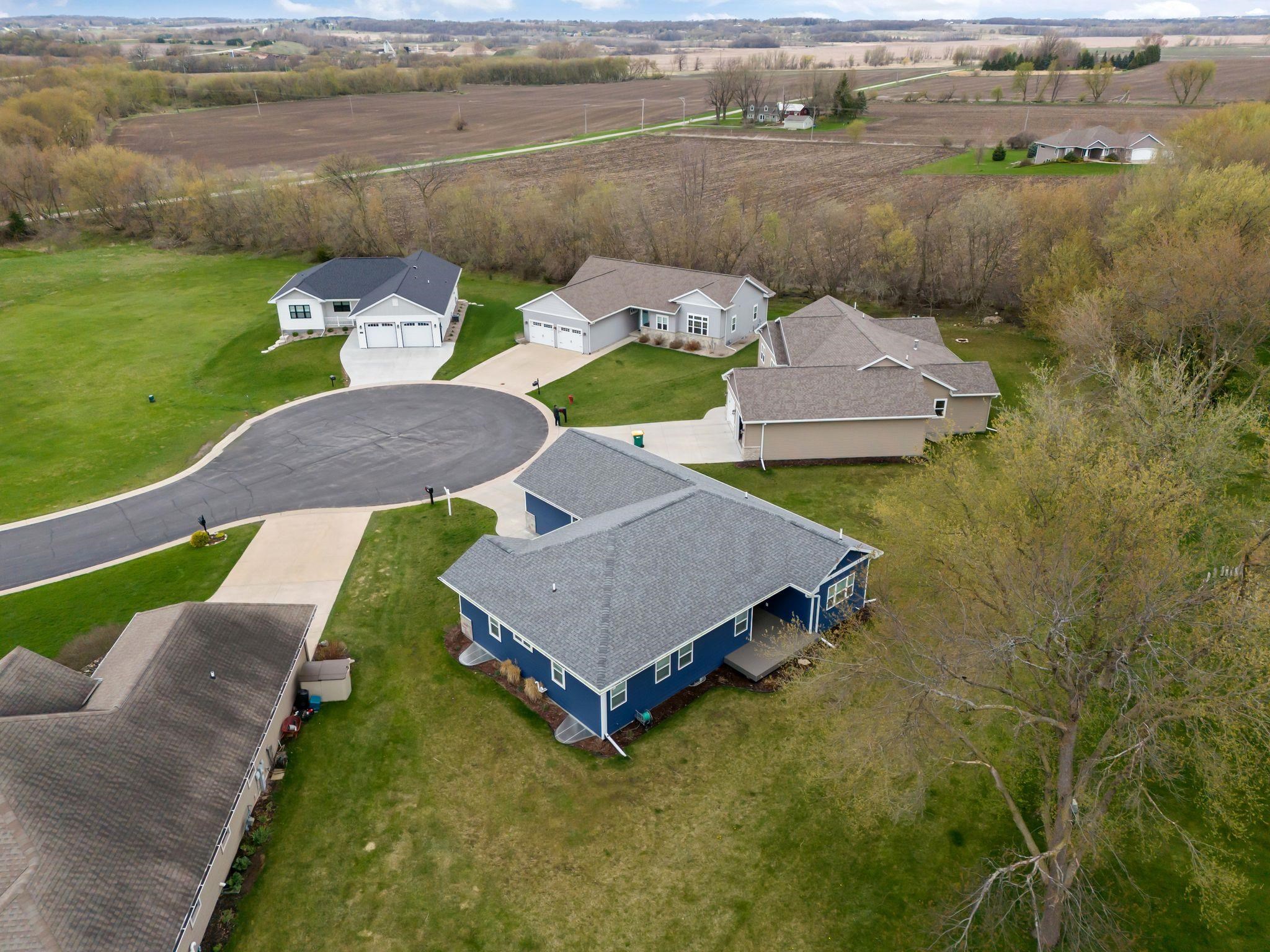 727 Chester Court