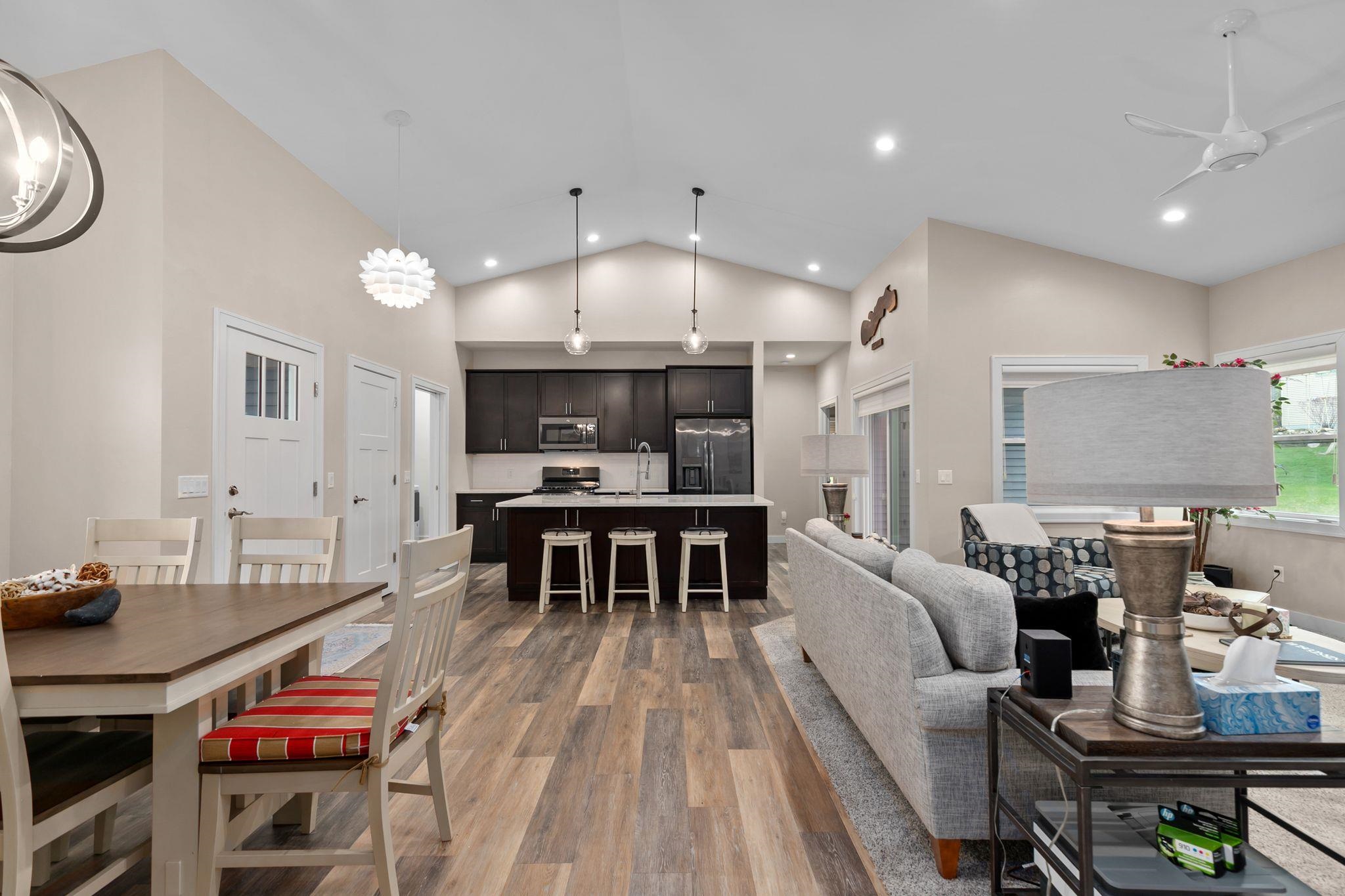 727 Chester Court