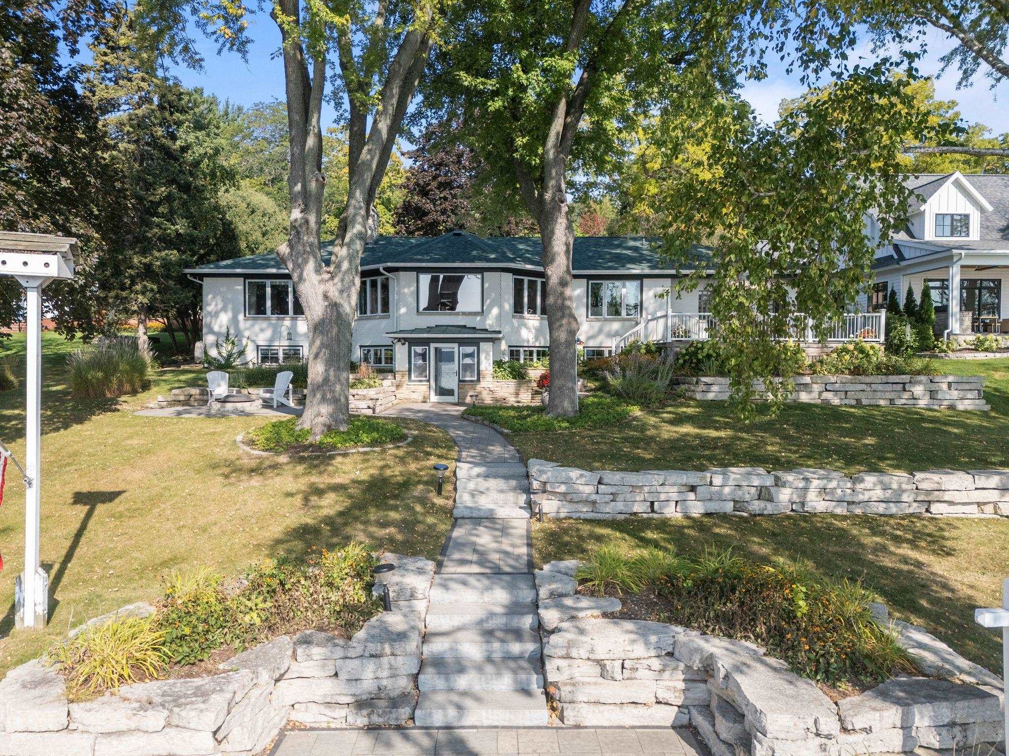 290 Forest Avenue