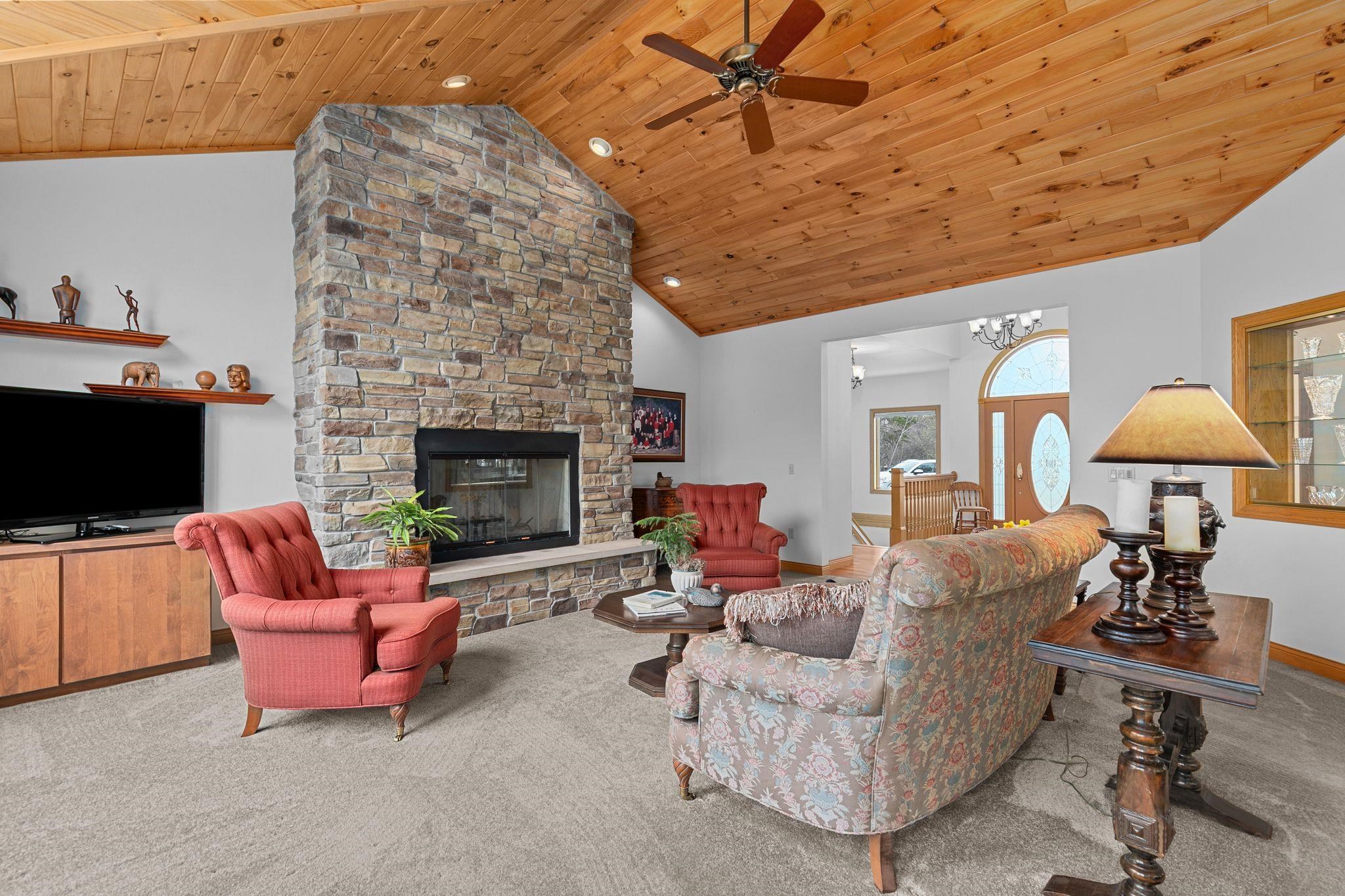 N4725 N Lakeshore Drive