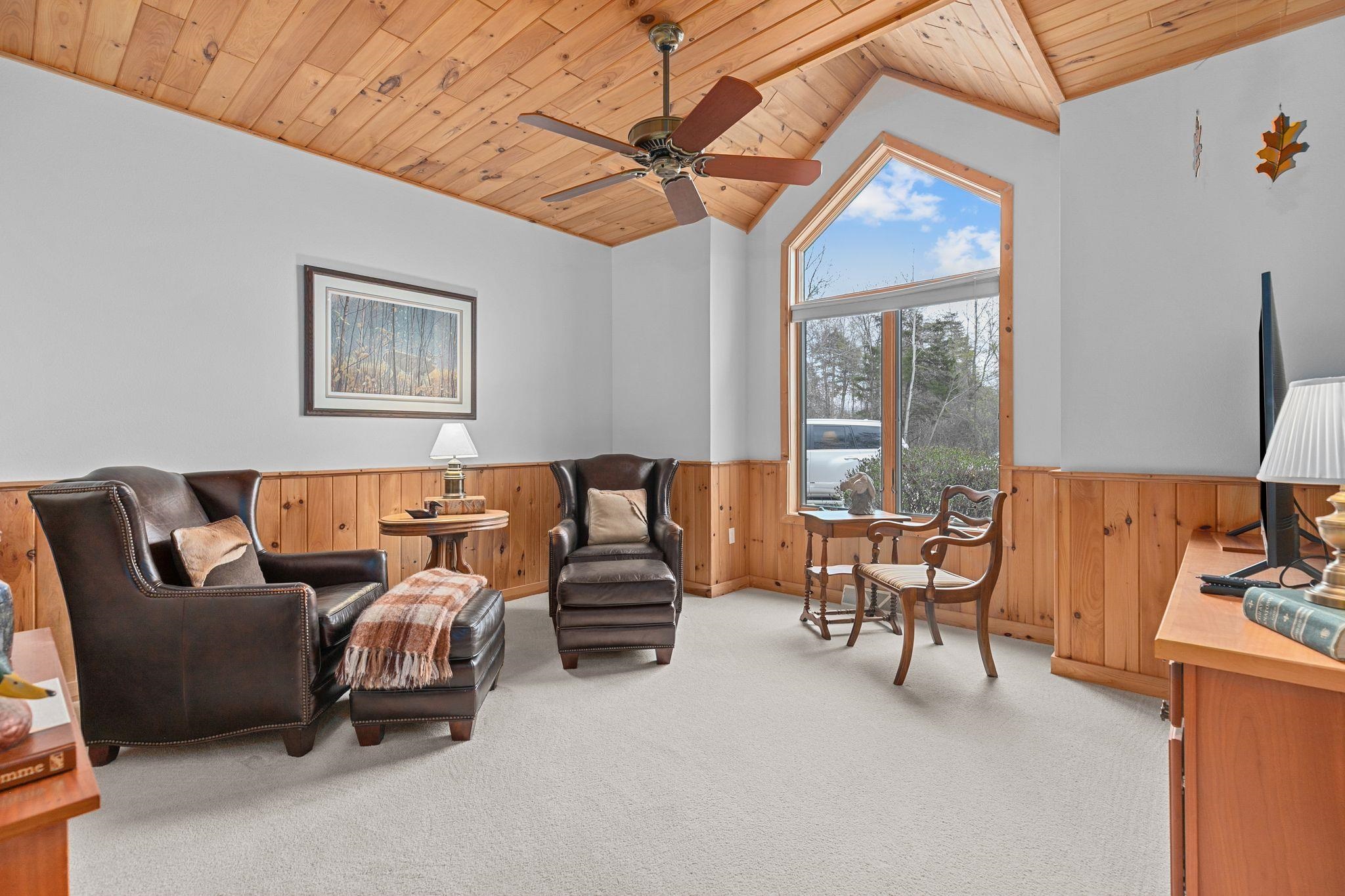 N4725 N Lakeshore Drive
