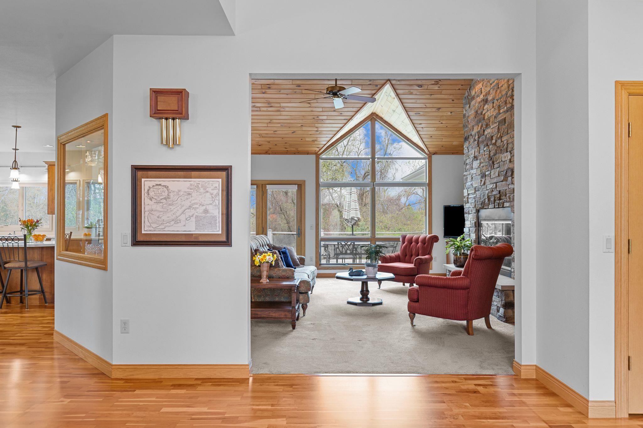 N4725 N Lakeshore Drive