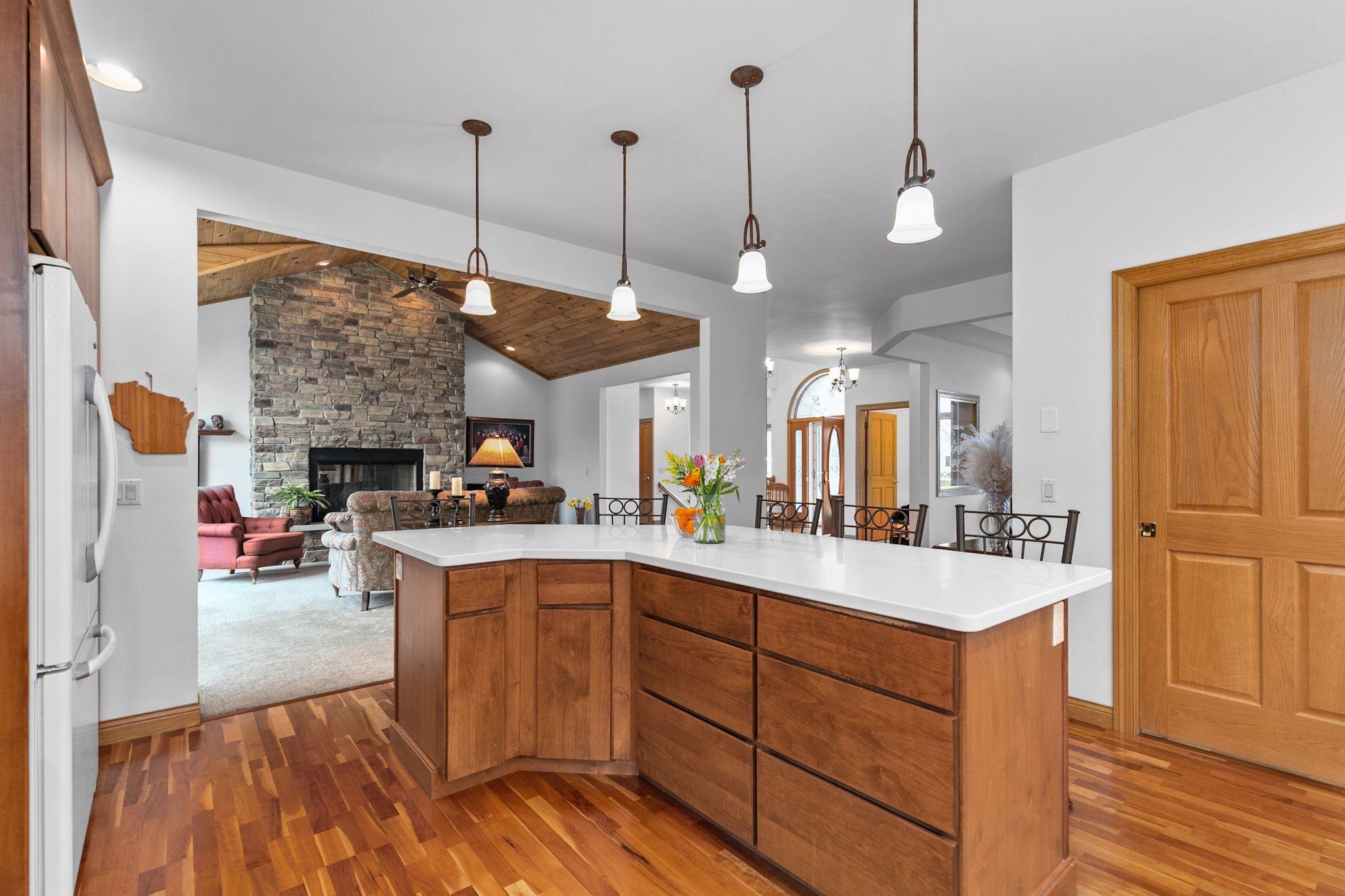 N4725 N Lakeshore Drive