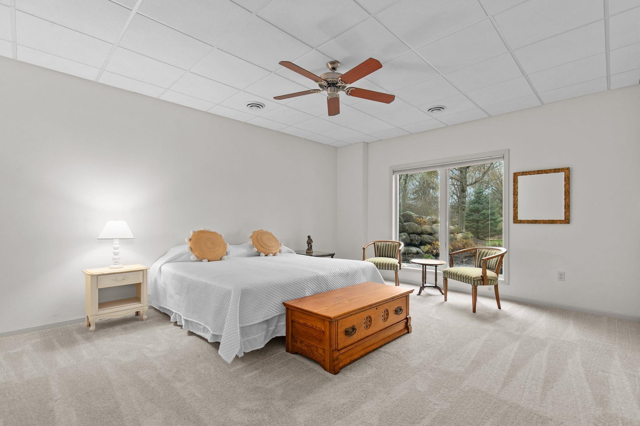 N4725 N Lakeshore Drive
