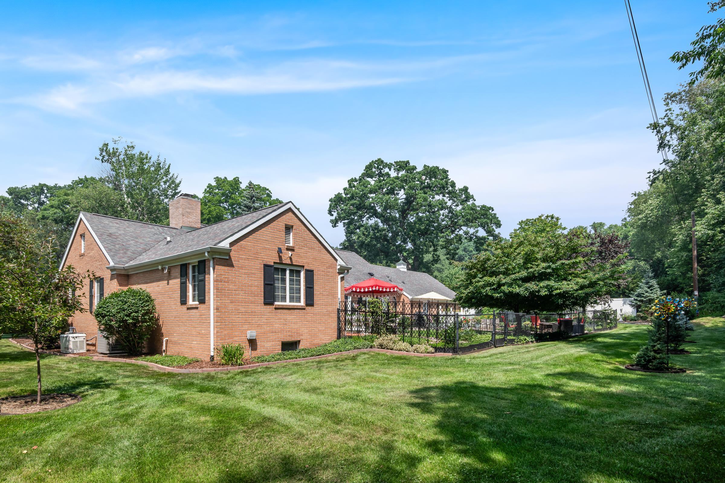N5623 Lac Verde Circle