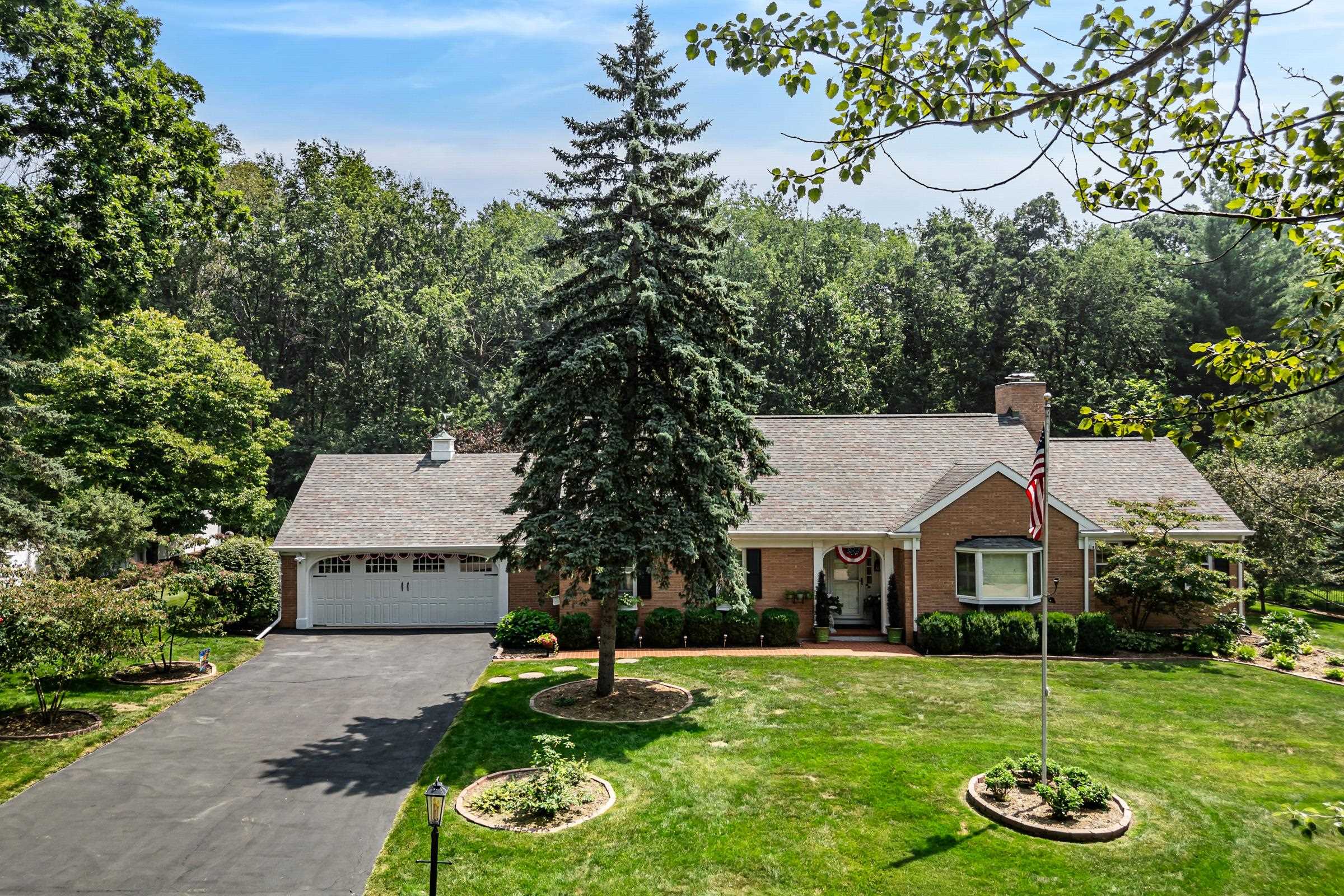 N5623 Lac Verde Circle