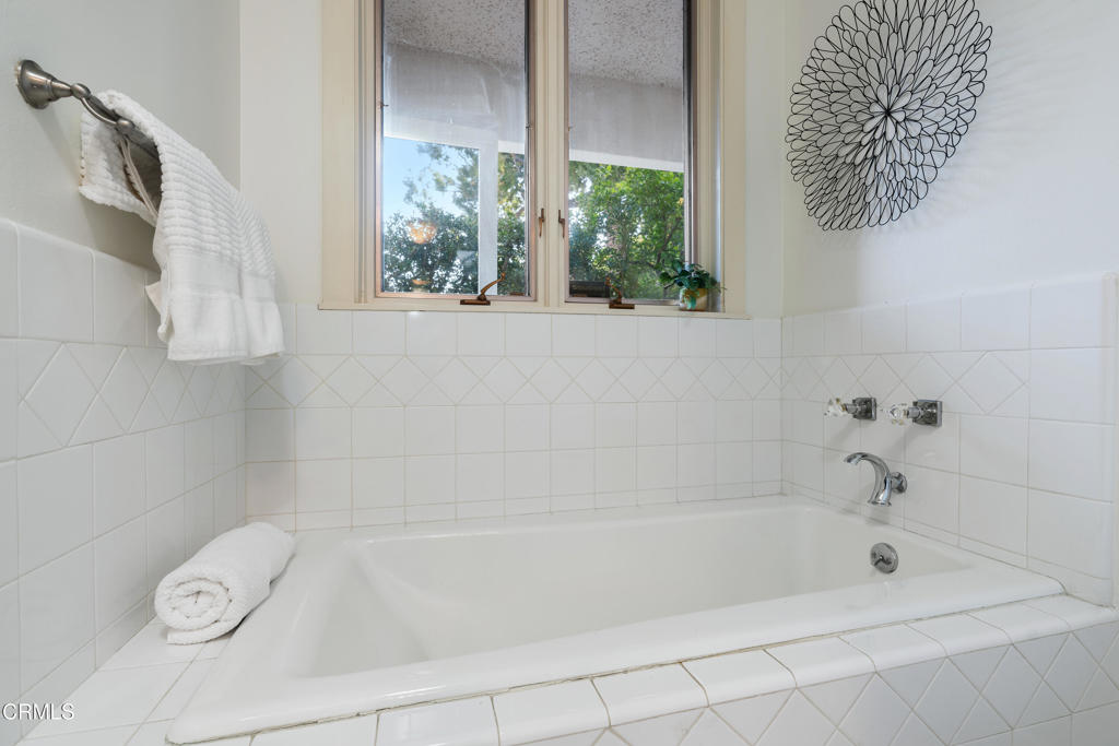 251 S Orange Grove Boulevard 2