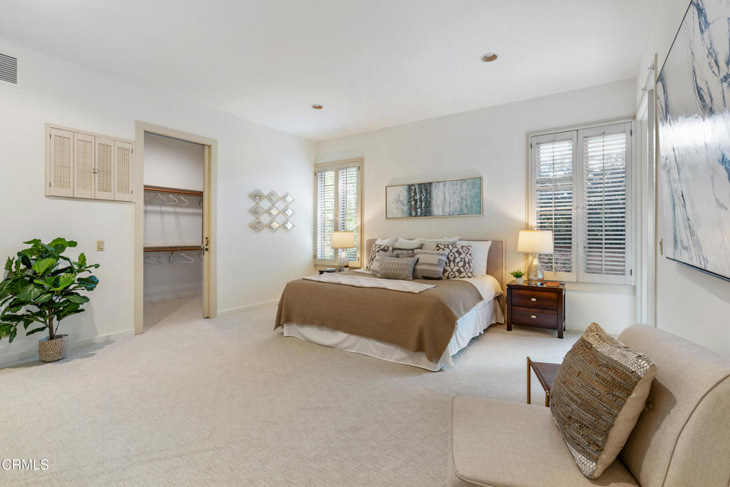 251 S Orange Grove Boulevard 2